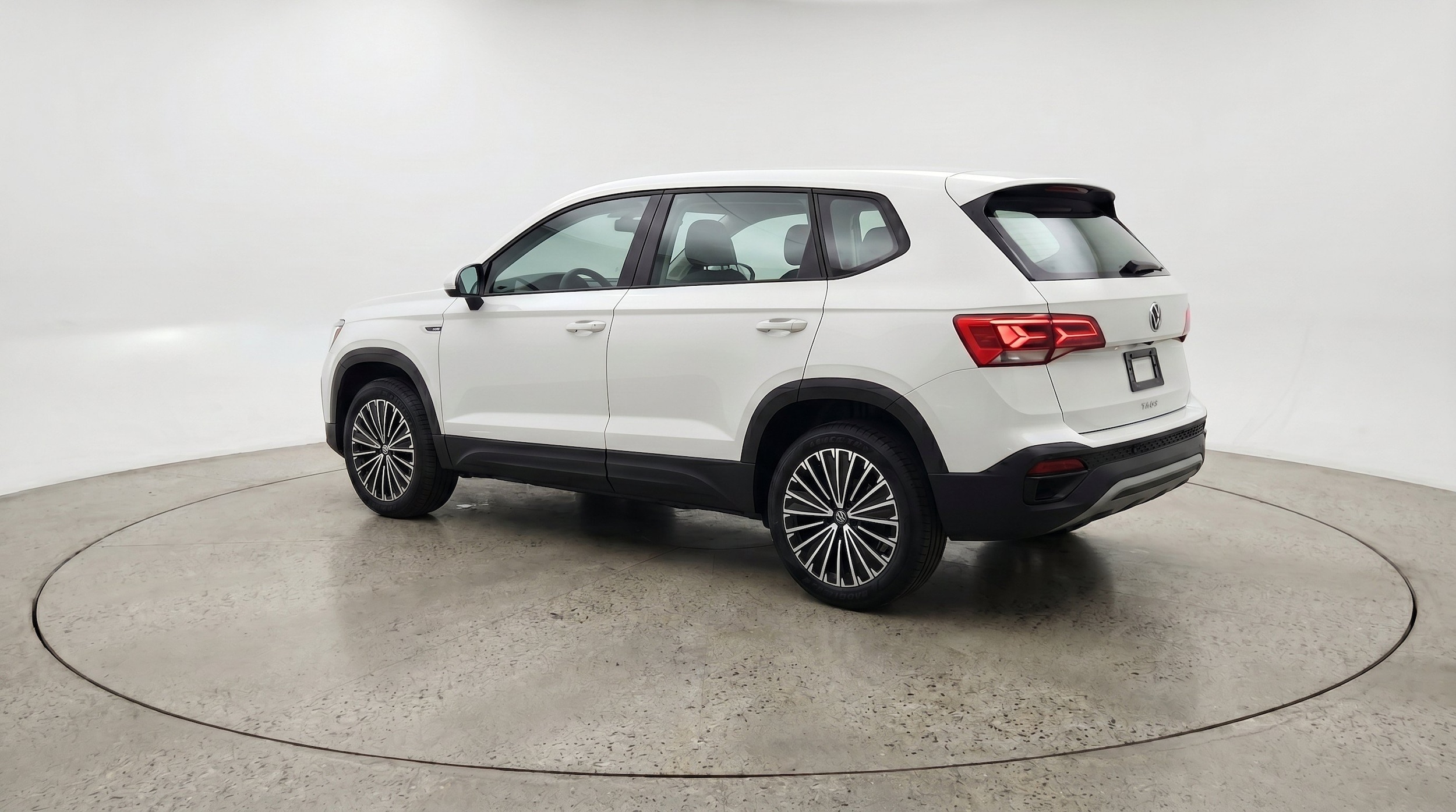 Thumbnail: 2026 Volkswagen Taos - 6
