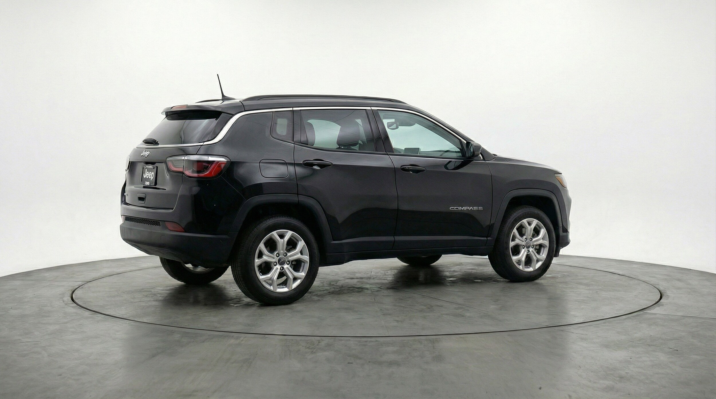 Thumbnail: 2025 Jeep Compass - 9