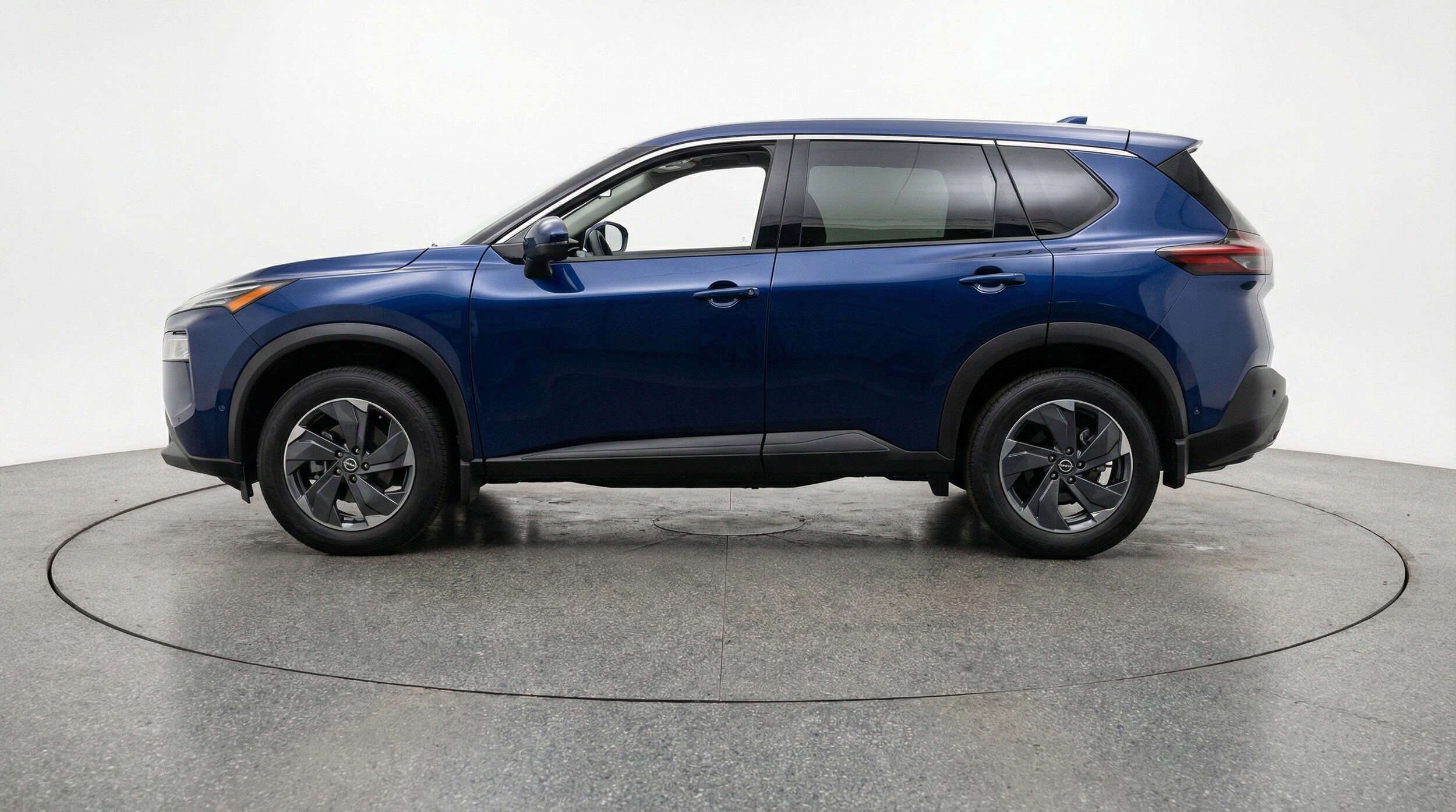 Thumbnail: 2025 Nissan Rogue - 5