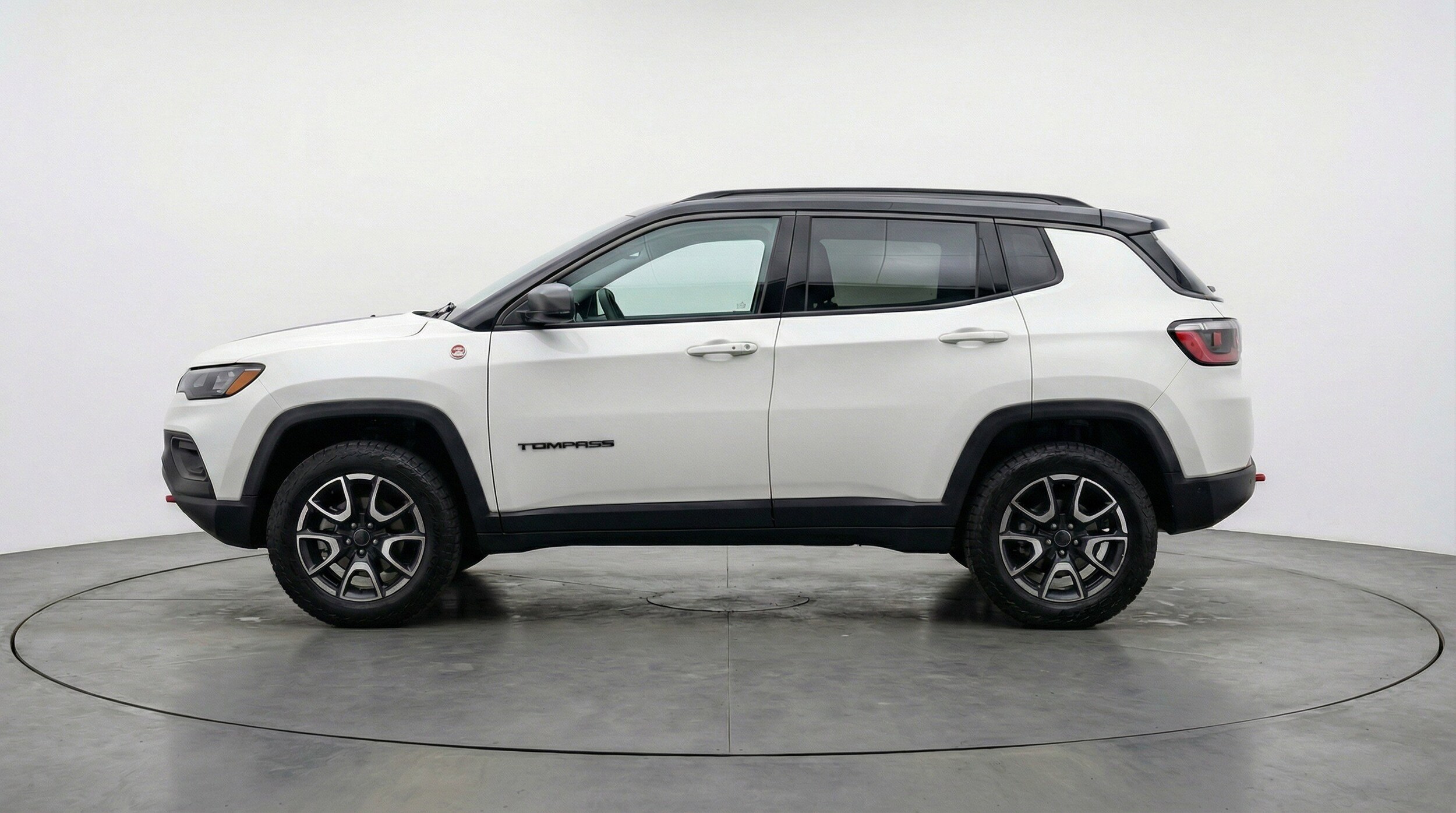 Thumbnail: 2025 Jeep Compass - 5