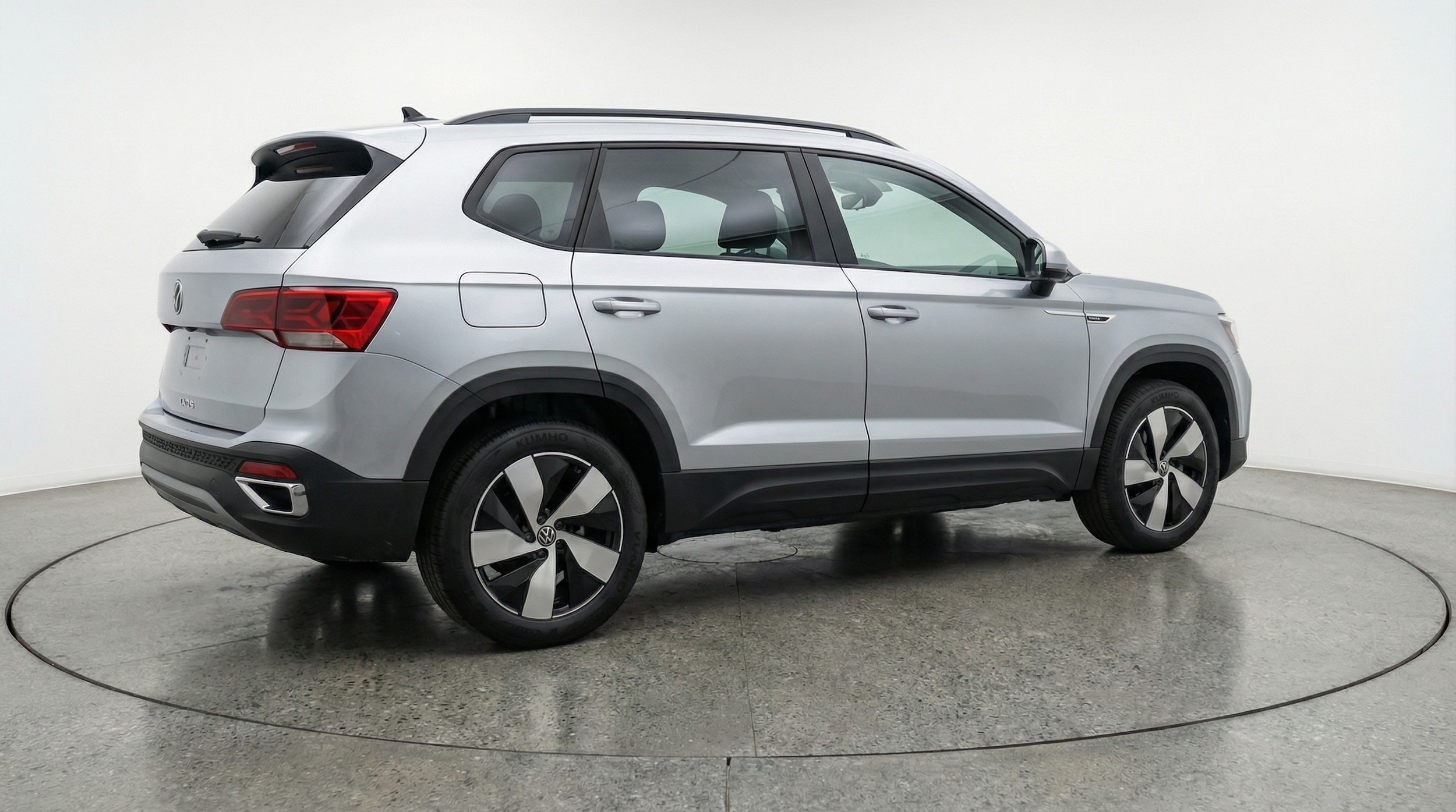 Thumbnail: 2025 Volkswagen Taos - 7