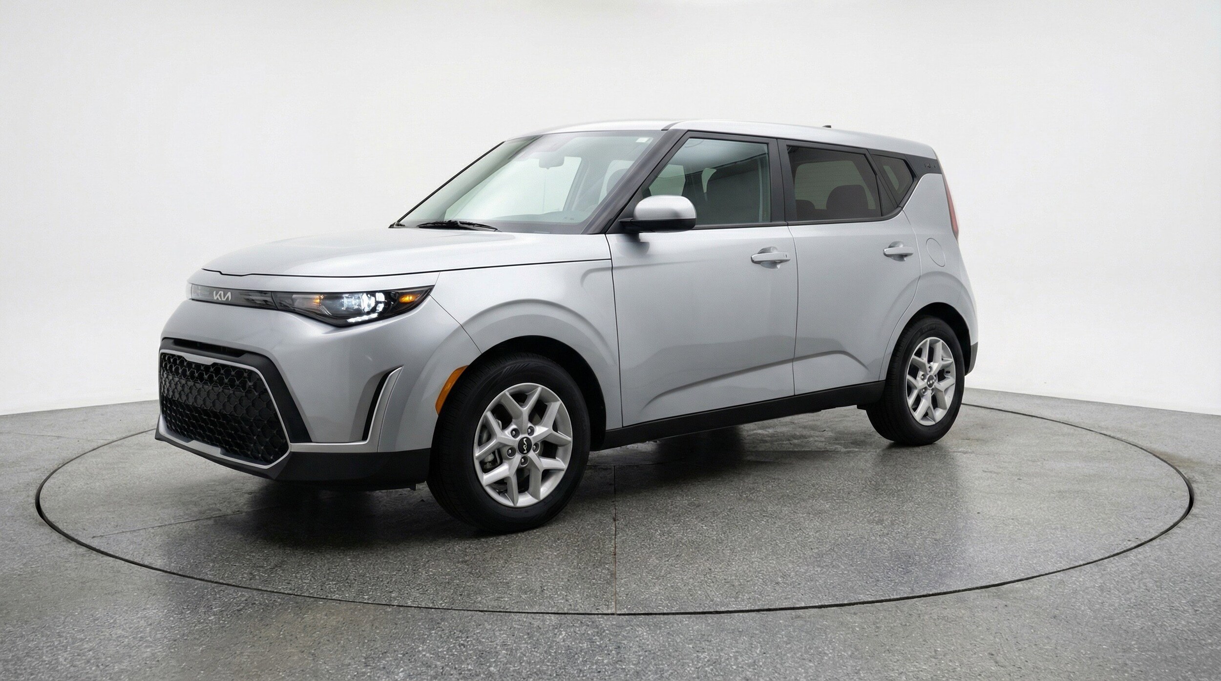 Thumbnail: 2025 Kia Soul - 3