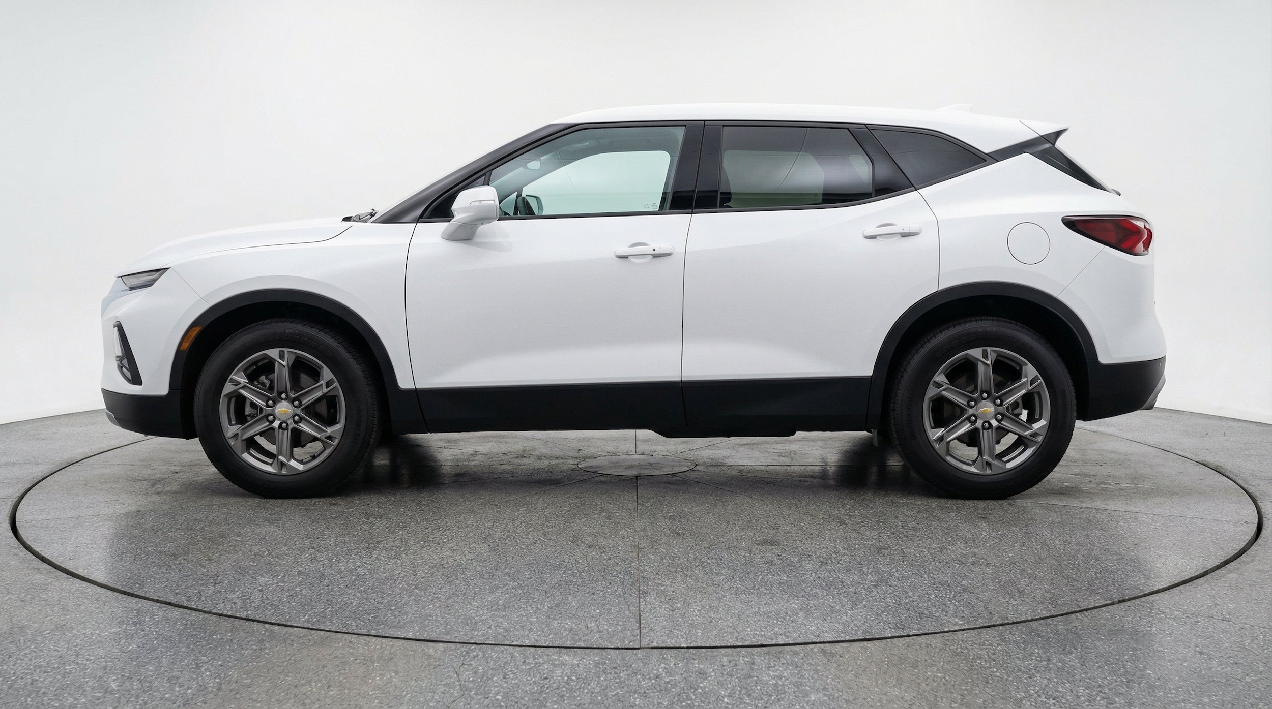 Thumbnail: 2025 Chevrolet Blazer - 5