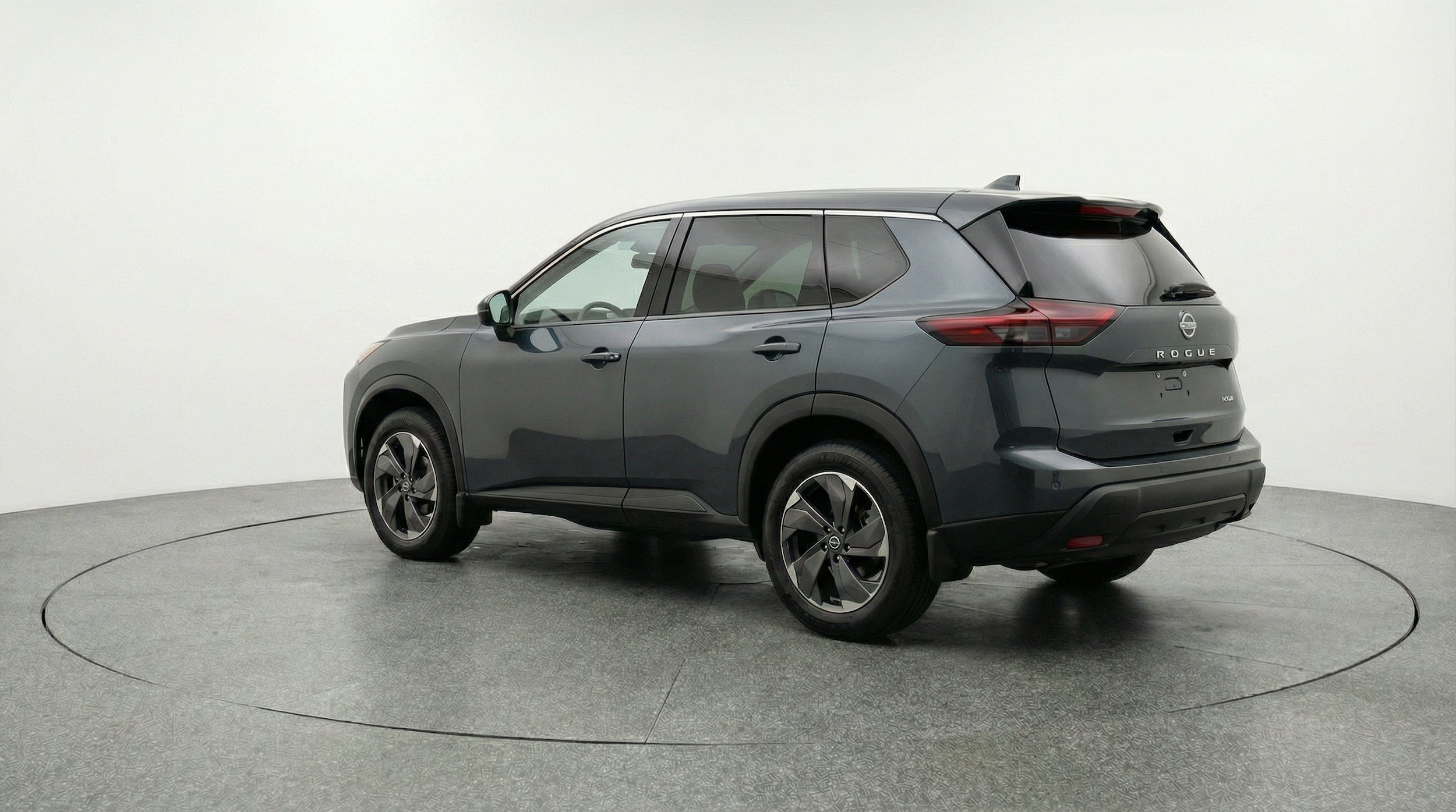 2025 Nissan Rogue SV - Photo 6