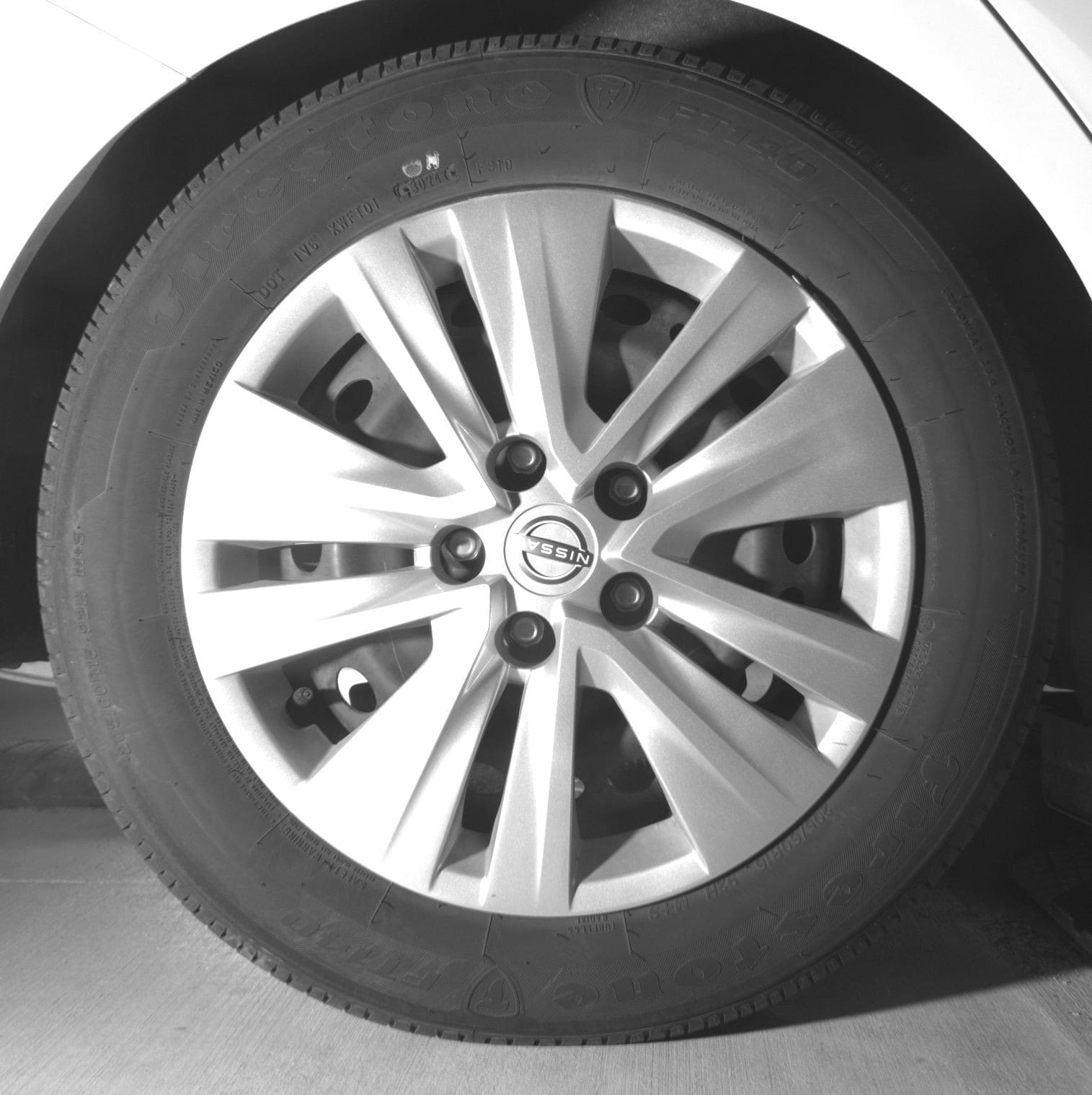 Thumbnail: 2025 Nissan Sentra - 12