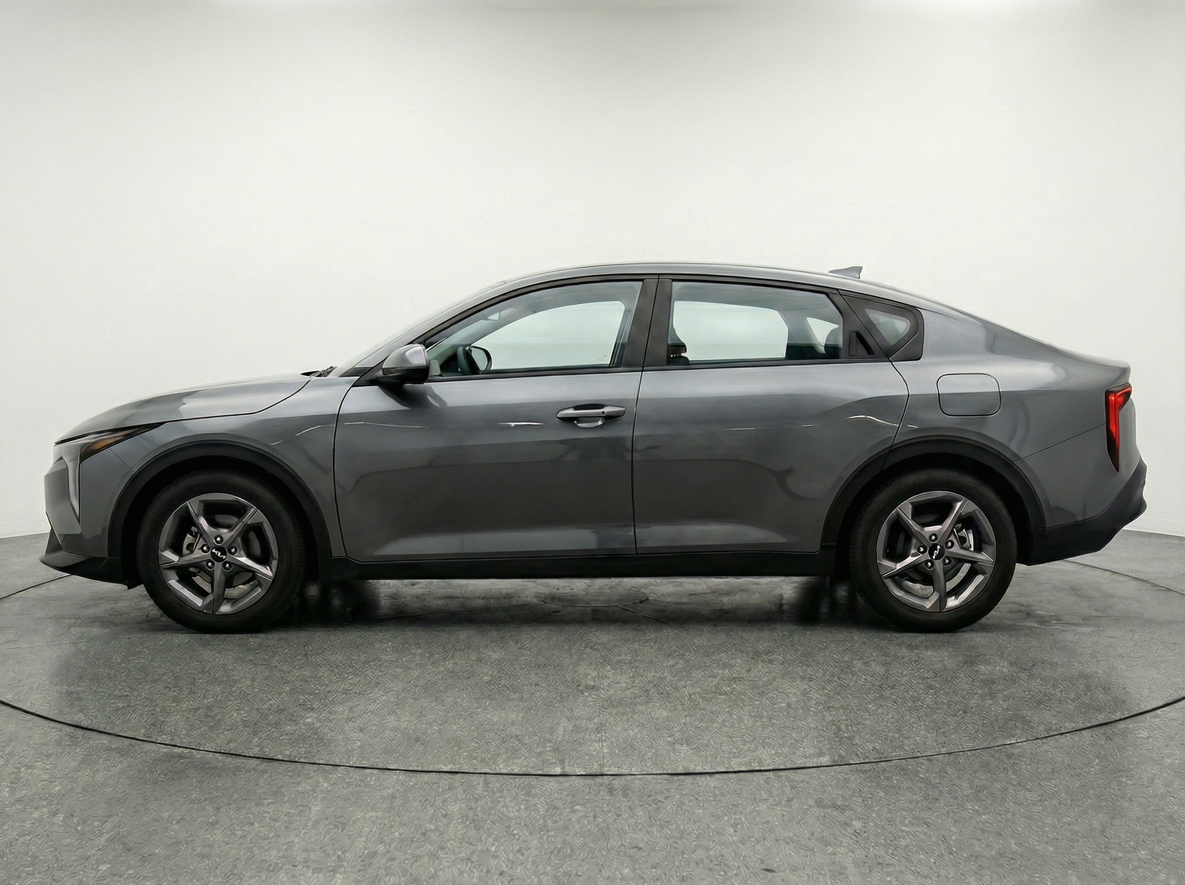 Thumbnail: 2025 Kia K4 - 4