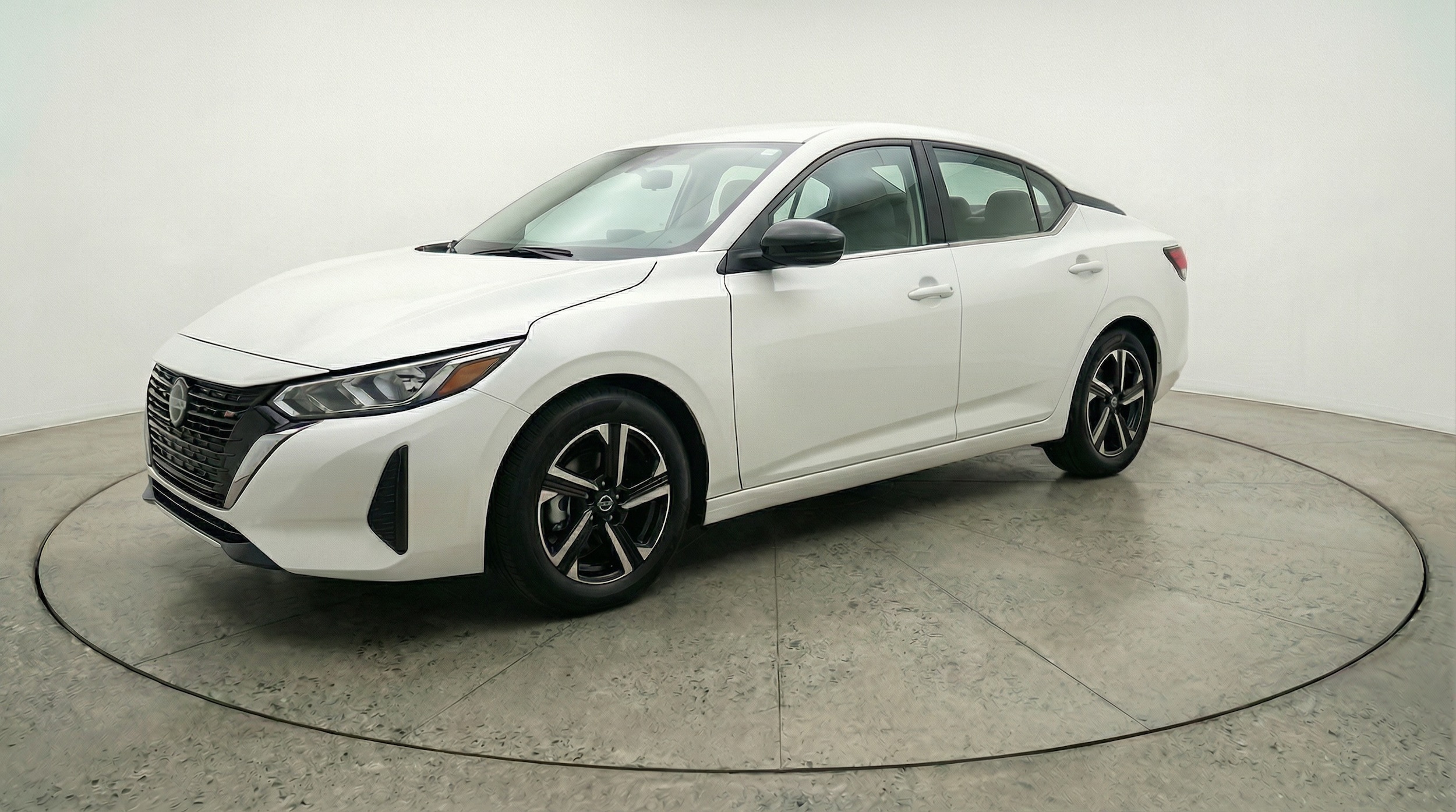 Thumbnail: 2025 Nissan Sentra - 3