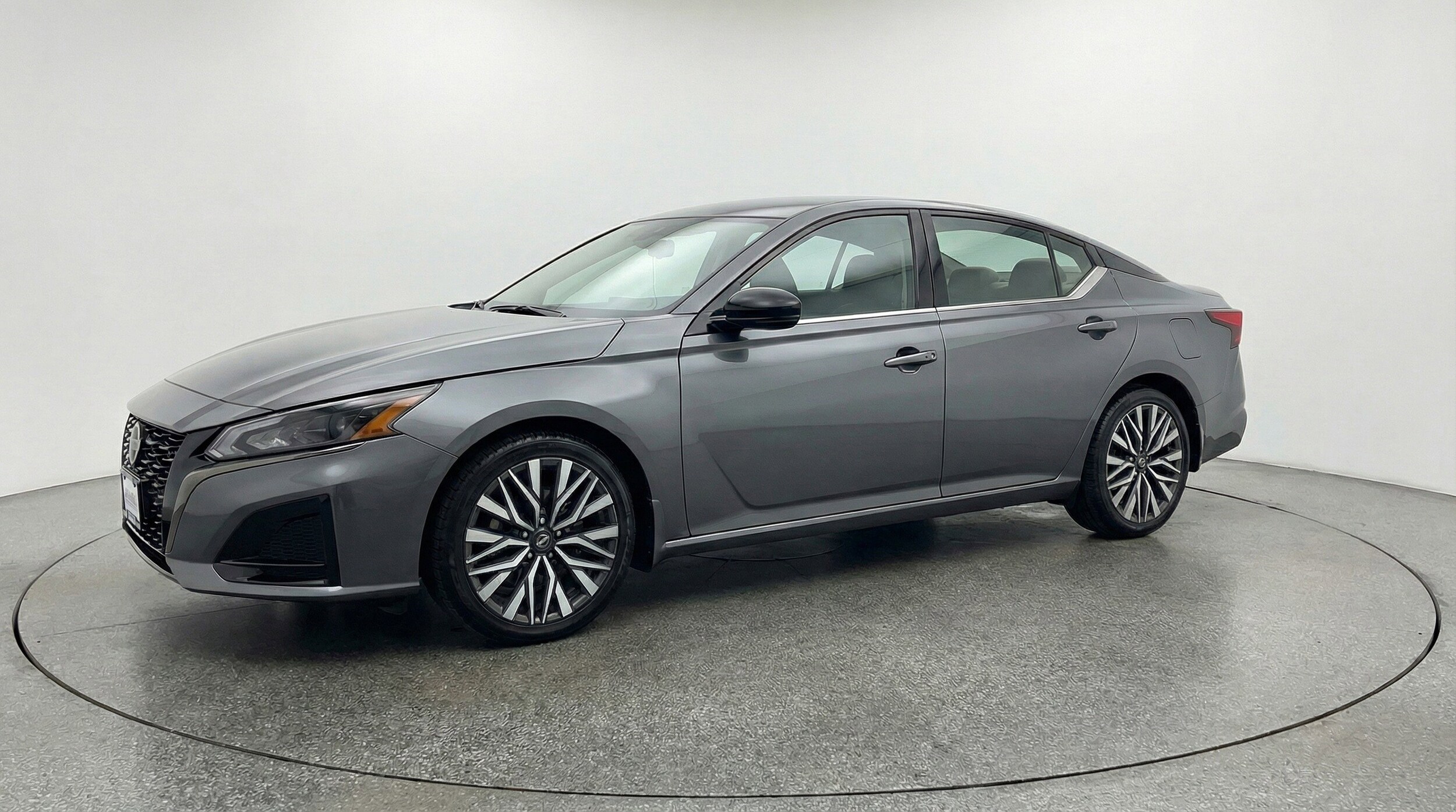 Thumbnail: 2025 Nissan Altima - 3