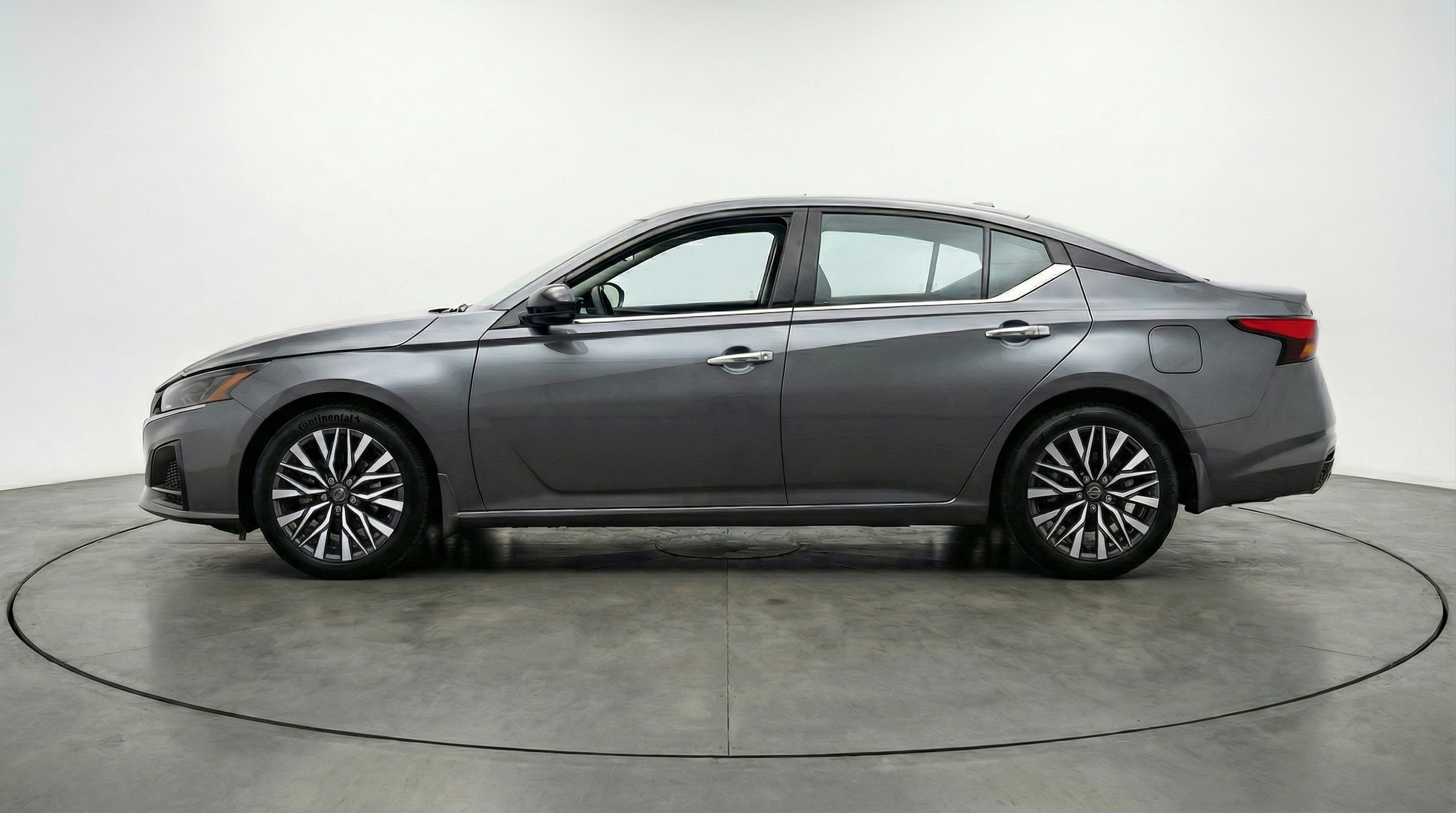 Thumbnail: 2025 Nissan Altima - 4