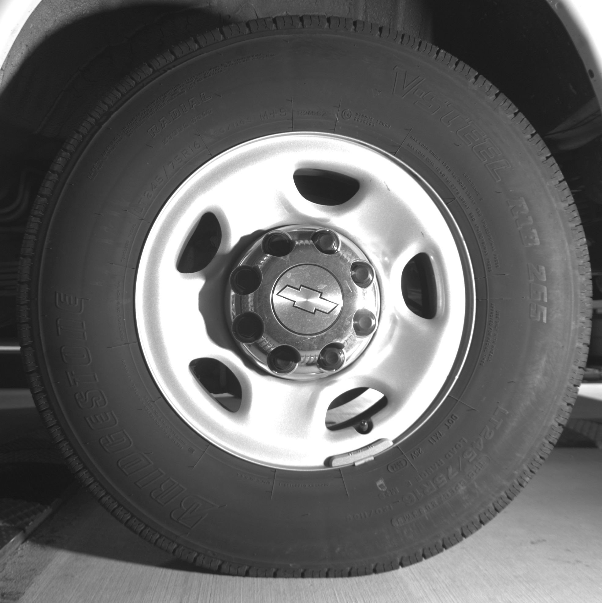 Thumbnail: 2024 Chevrolet Express - 14