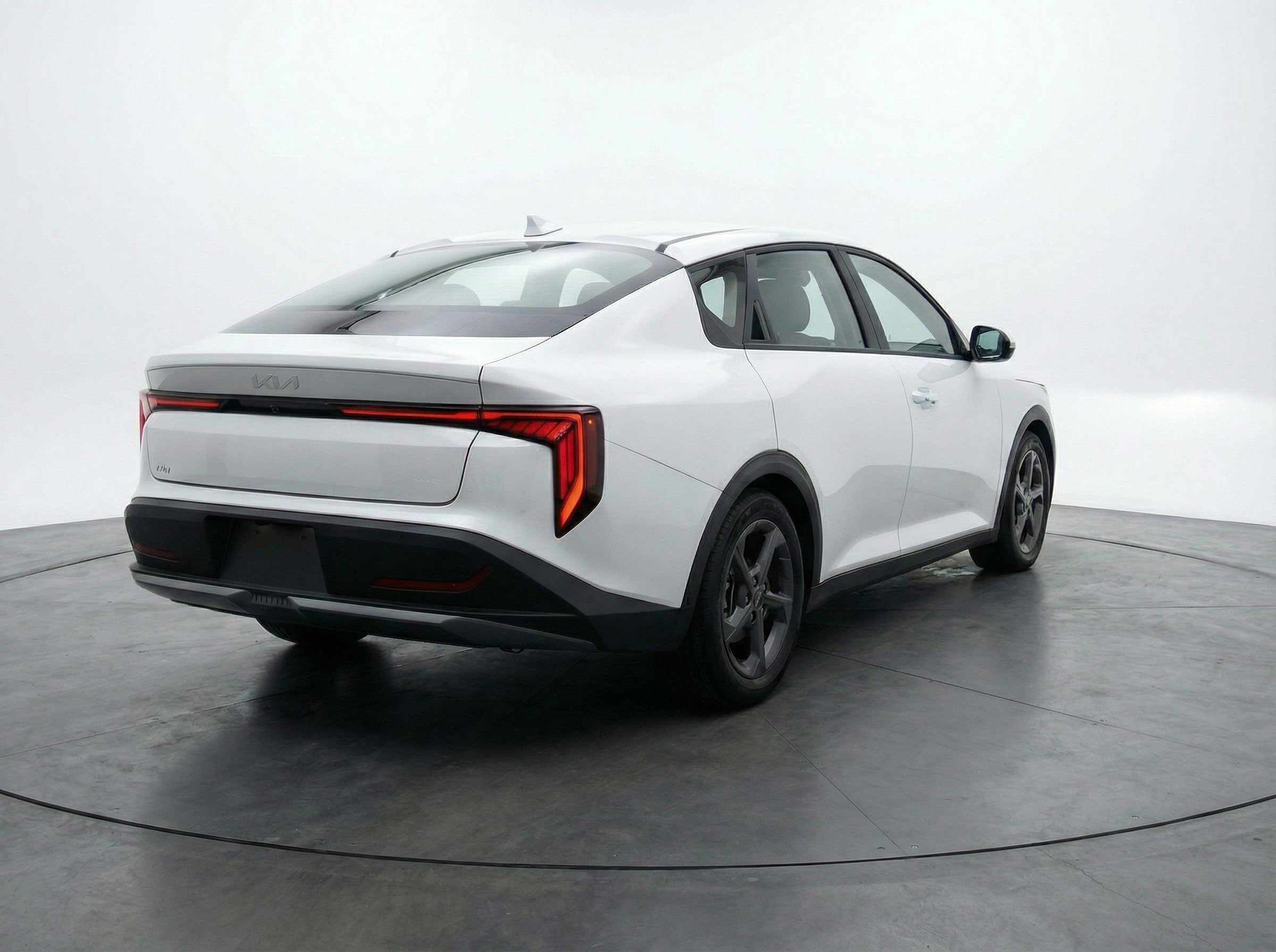 Thumbnail: 2025 Kia K4 - 9