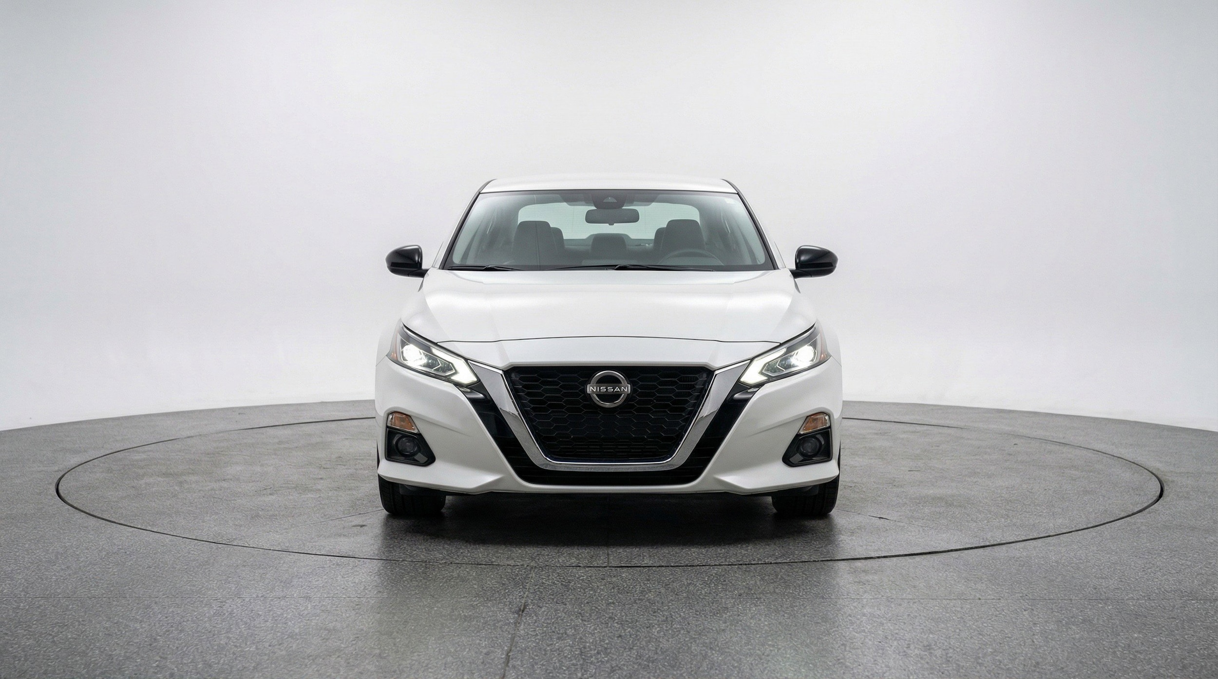 Thumbnail: 2025 Nissan Altima - 2