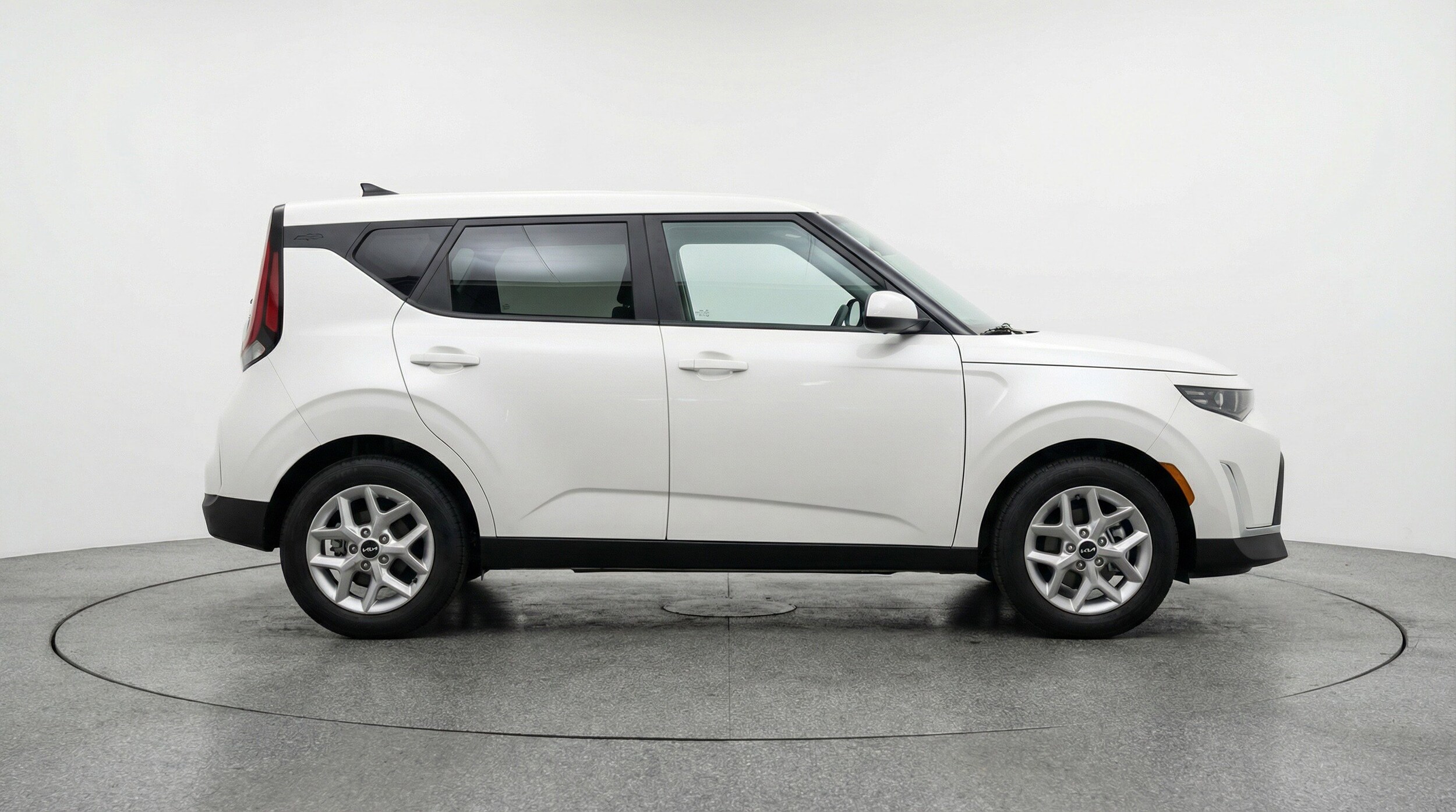 Thumbnail: 2025 Kia Soul - 11