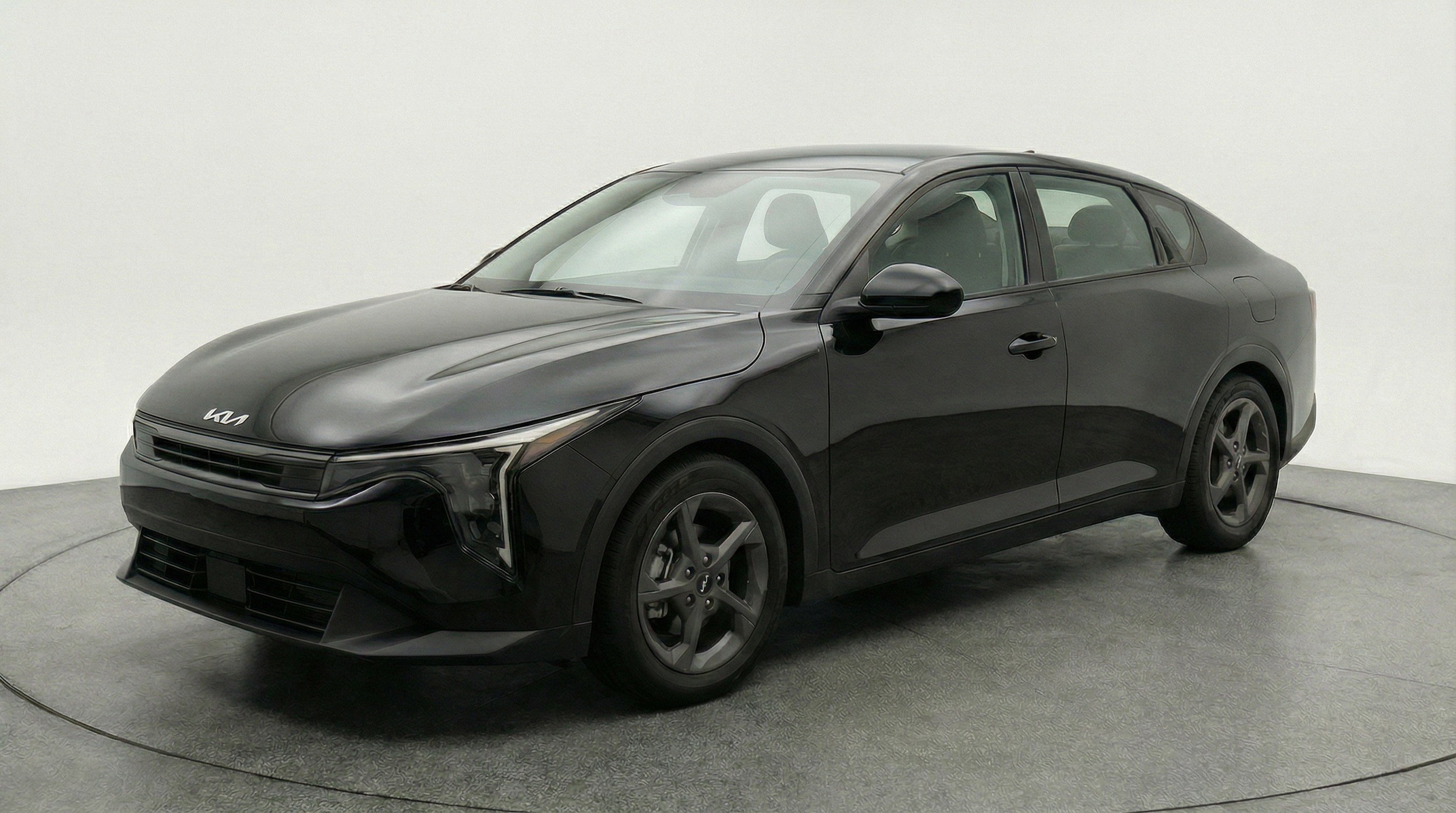 Thumbnail: 2025 Kia K4 - 3