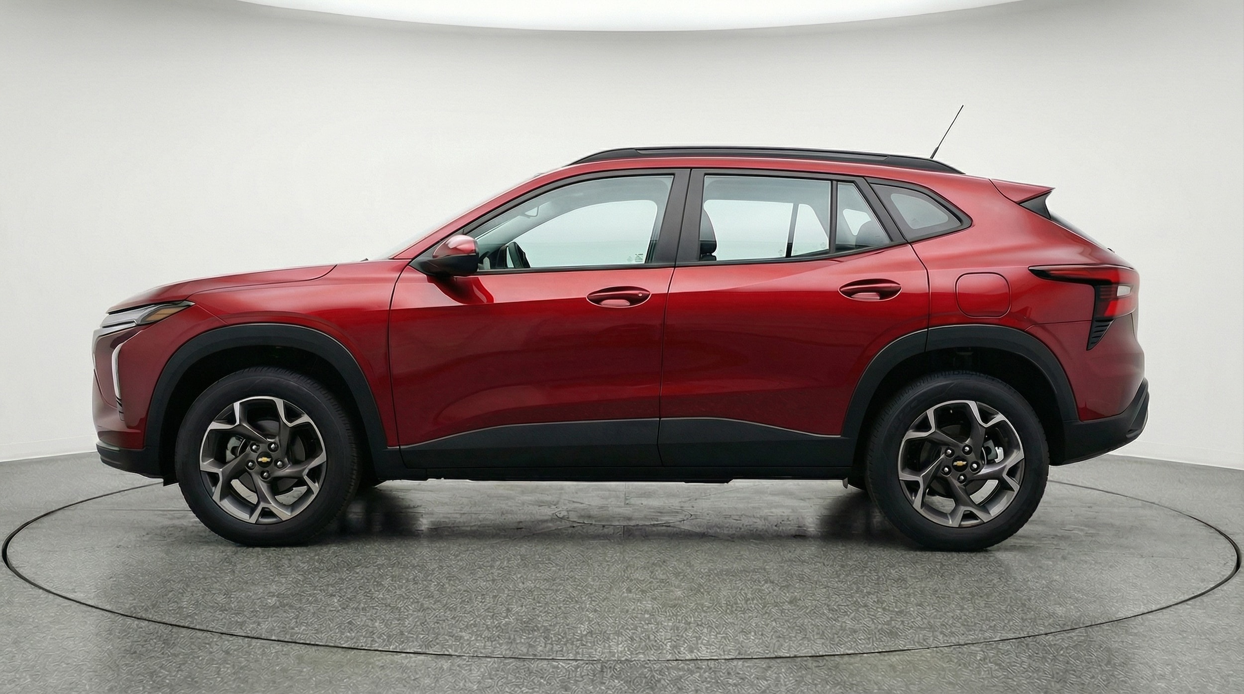 Thumbnail: 2025 Chevrolet Trax - 4