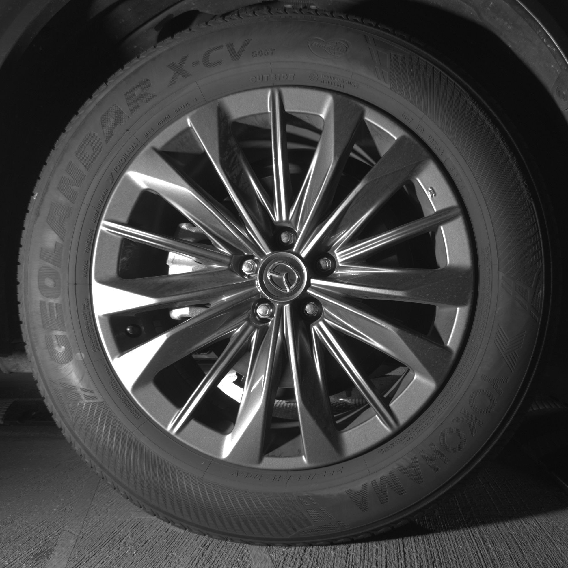 Thumbnail: 2025 Mazda CX-70 - 10