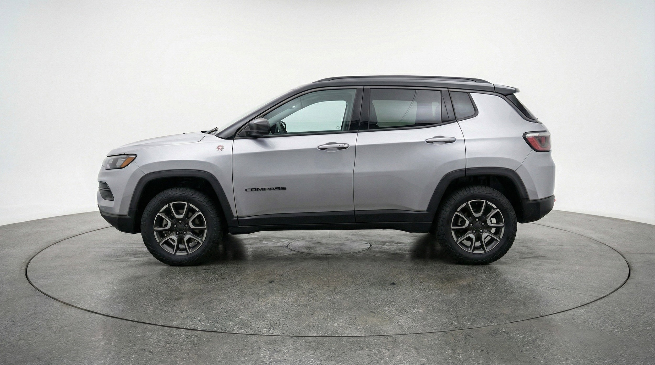 Thumbnail: 2025 Jeep Compass - 5