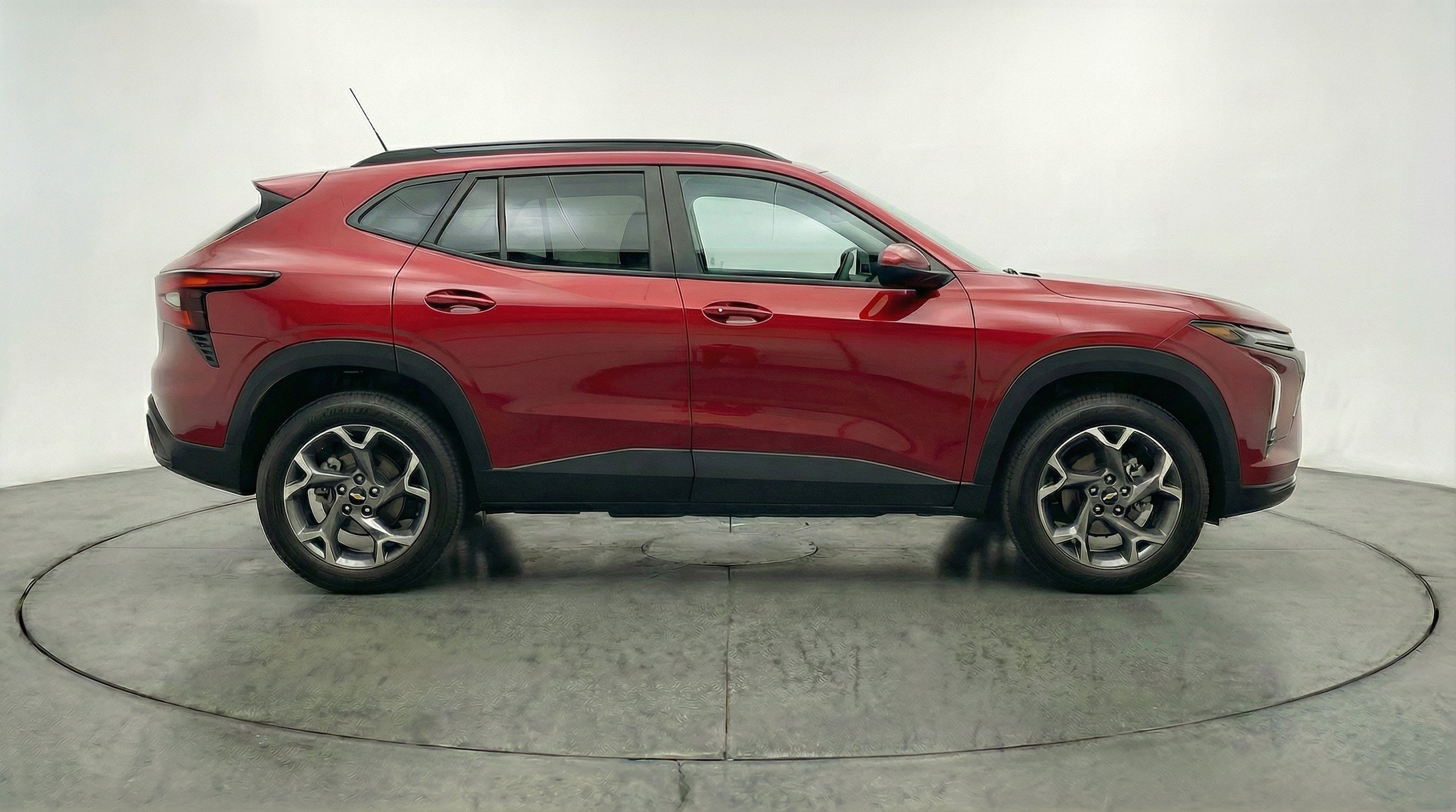 Thumbnail: 2025 Chevrolet Trax - 11