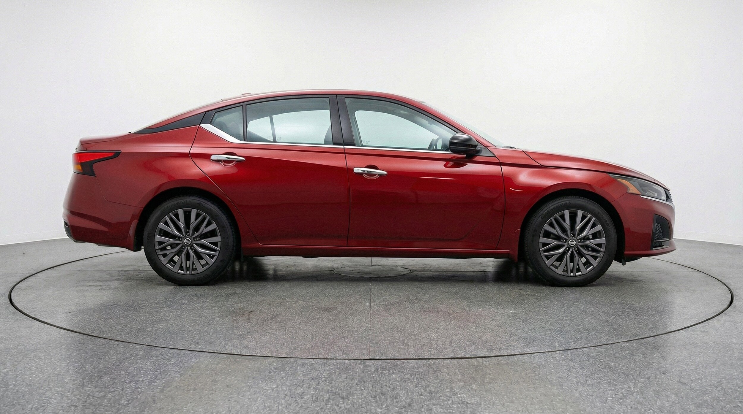 Thumbnail: 2025 Nissan Altima - 11