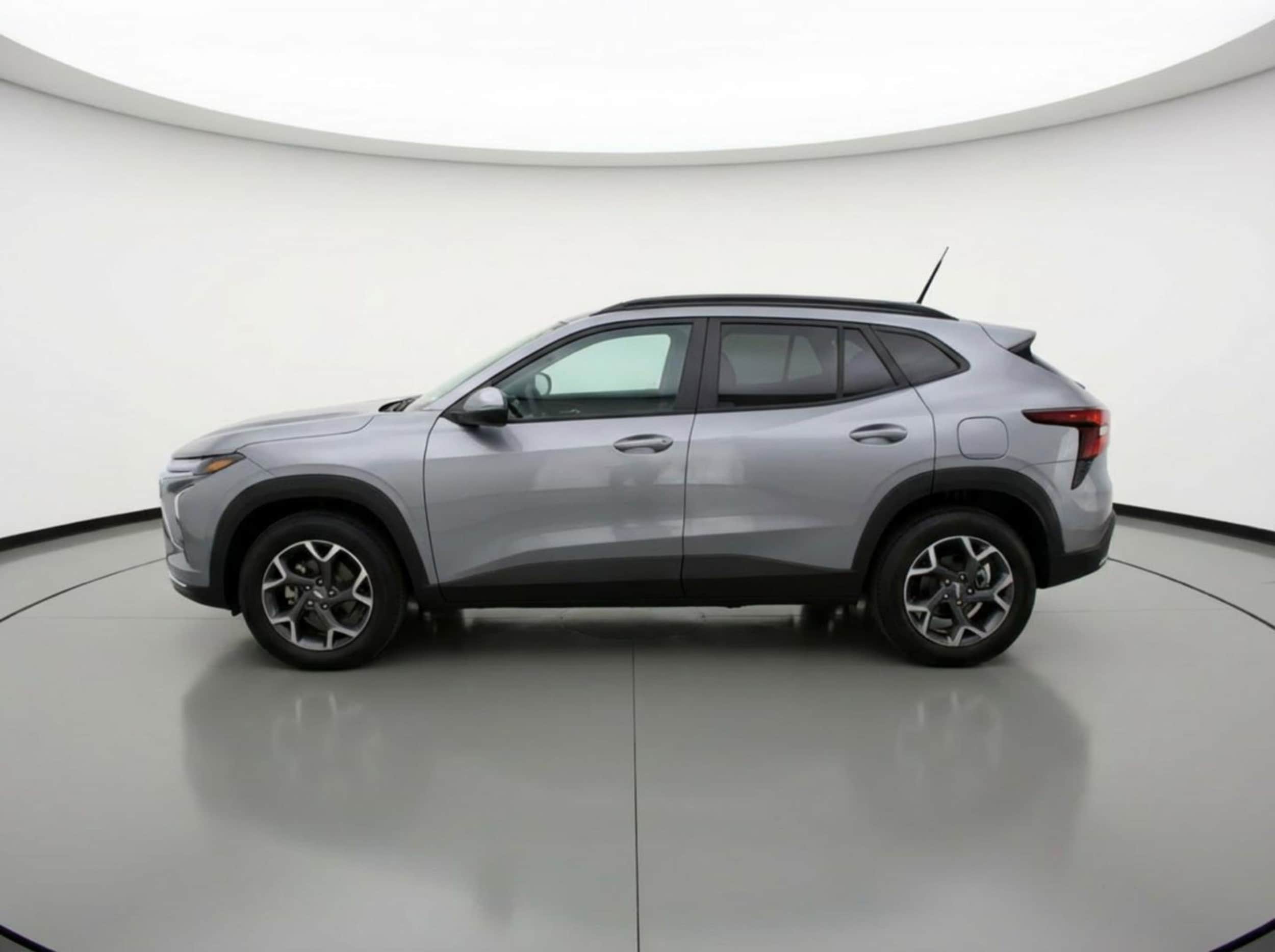 Thumbnail: 2025 Chevrolet Trax - 5