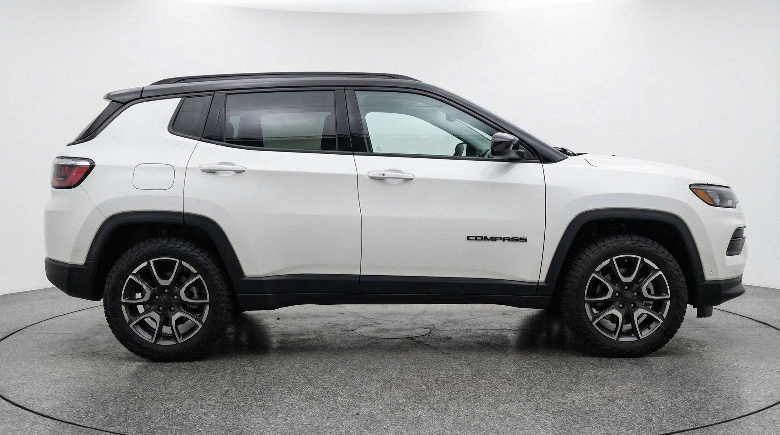 Thumbnail: 2025 Jeep Compass - 11