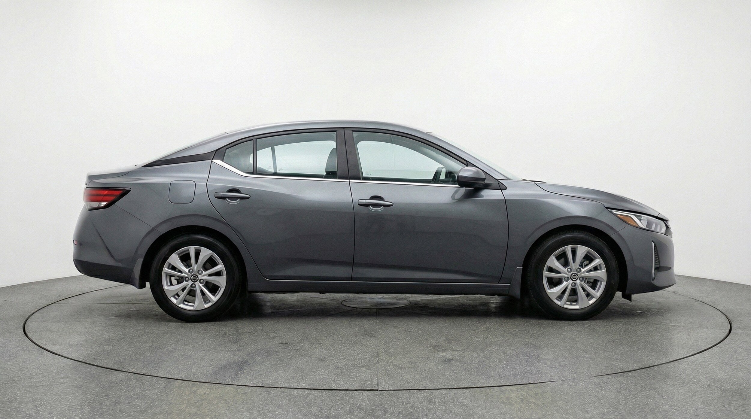 Thumbnail: 2025 Nissan Sentra - 11