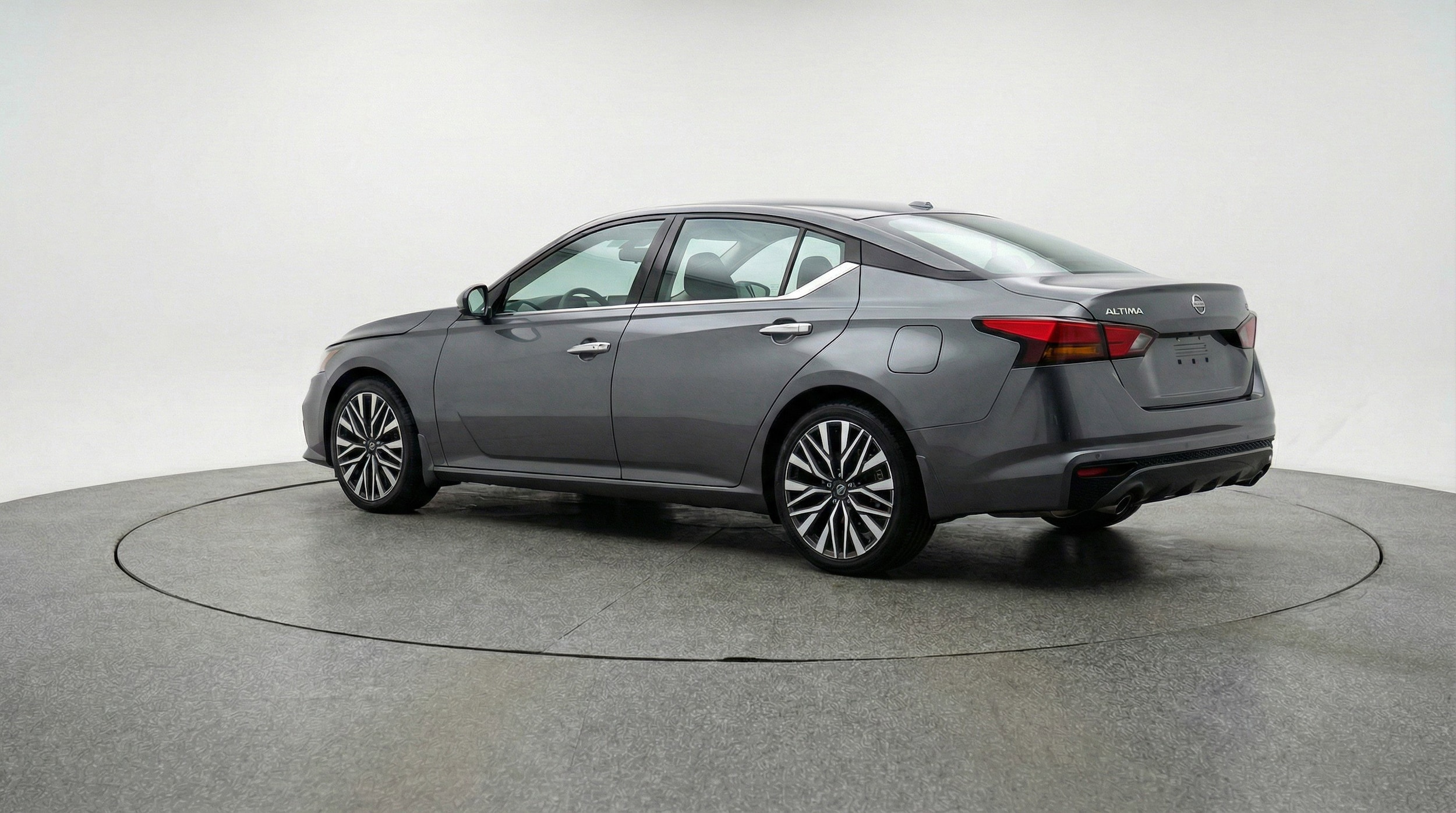 Thumbnail: 2025 Nissan Altima - 6