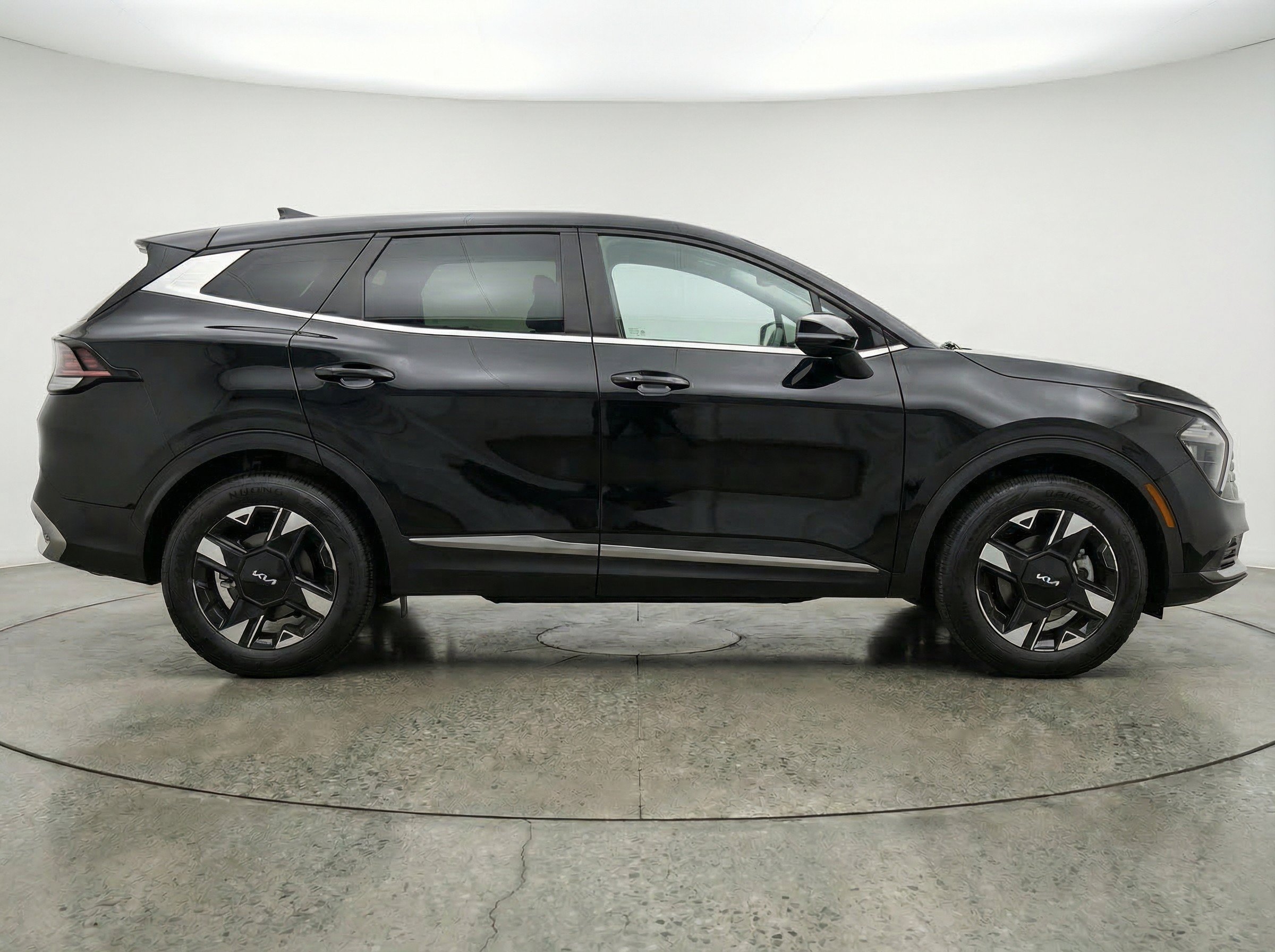 Thumbnail: 2026 Kia Sportage - 11