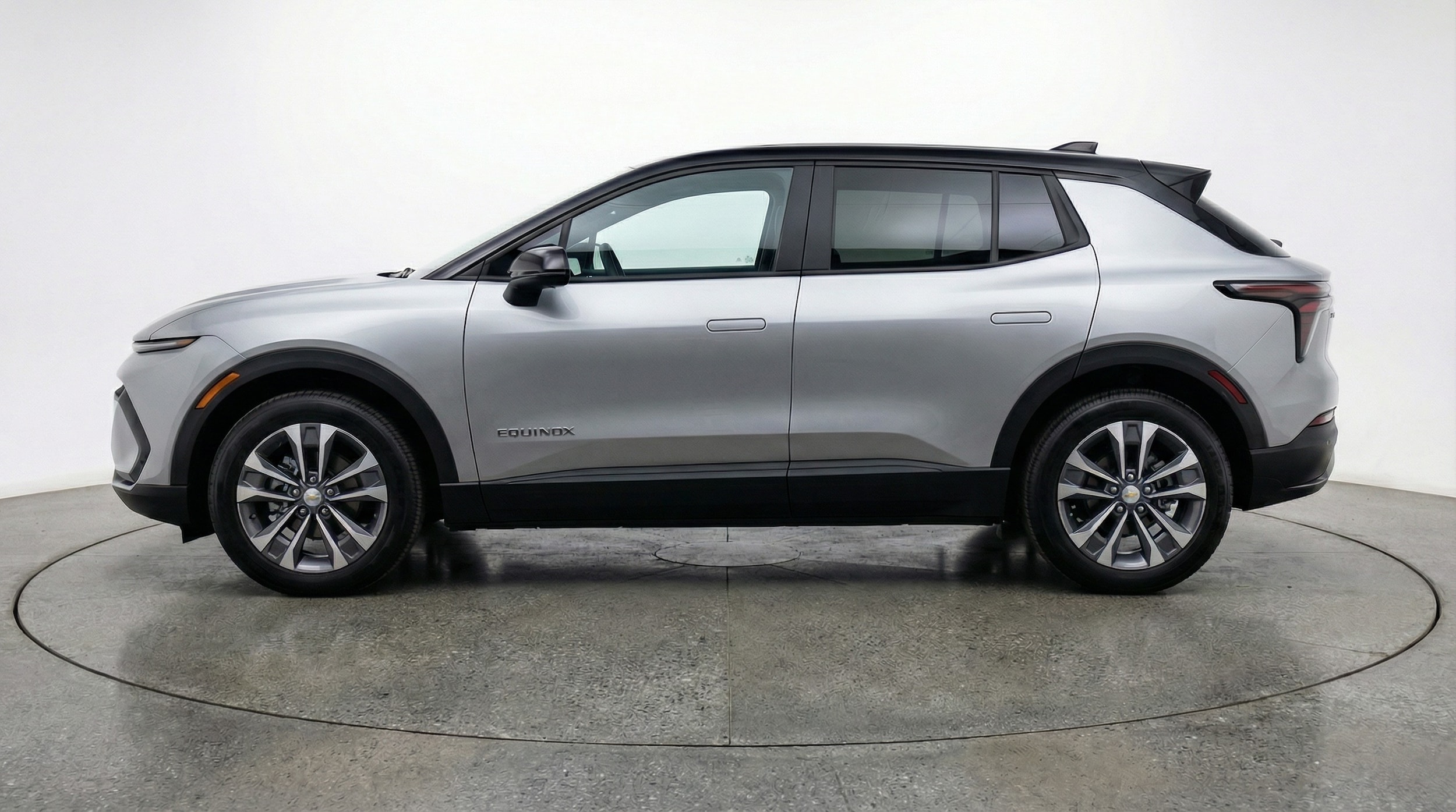 Thumbnail: 2025 Chevrolet Equinox - 4