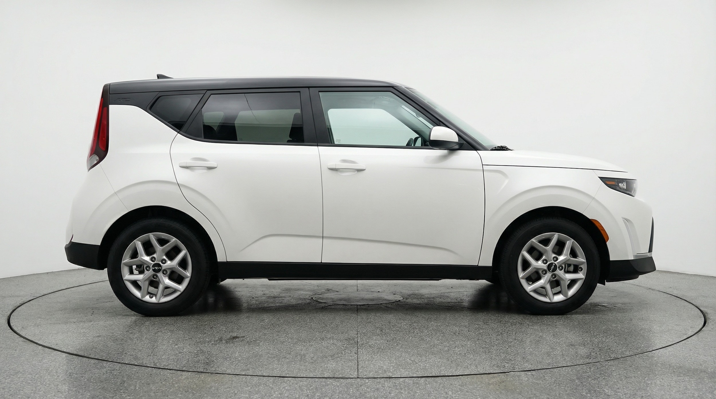 Thumbnail: 2025 Kia Soul - 8