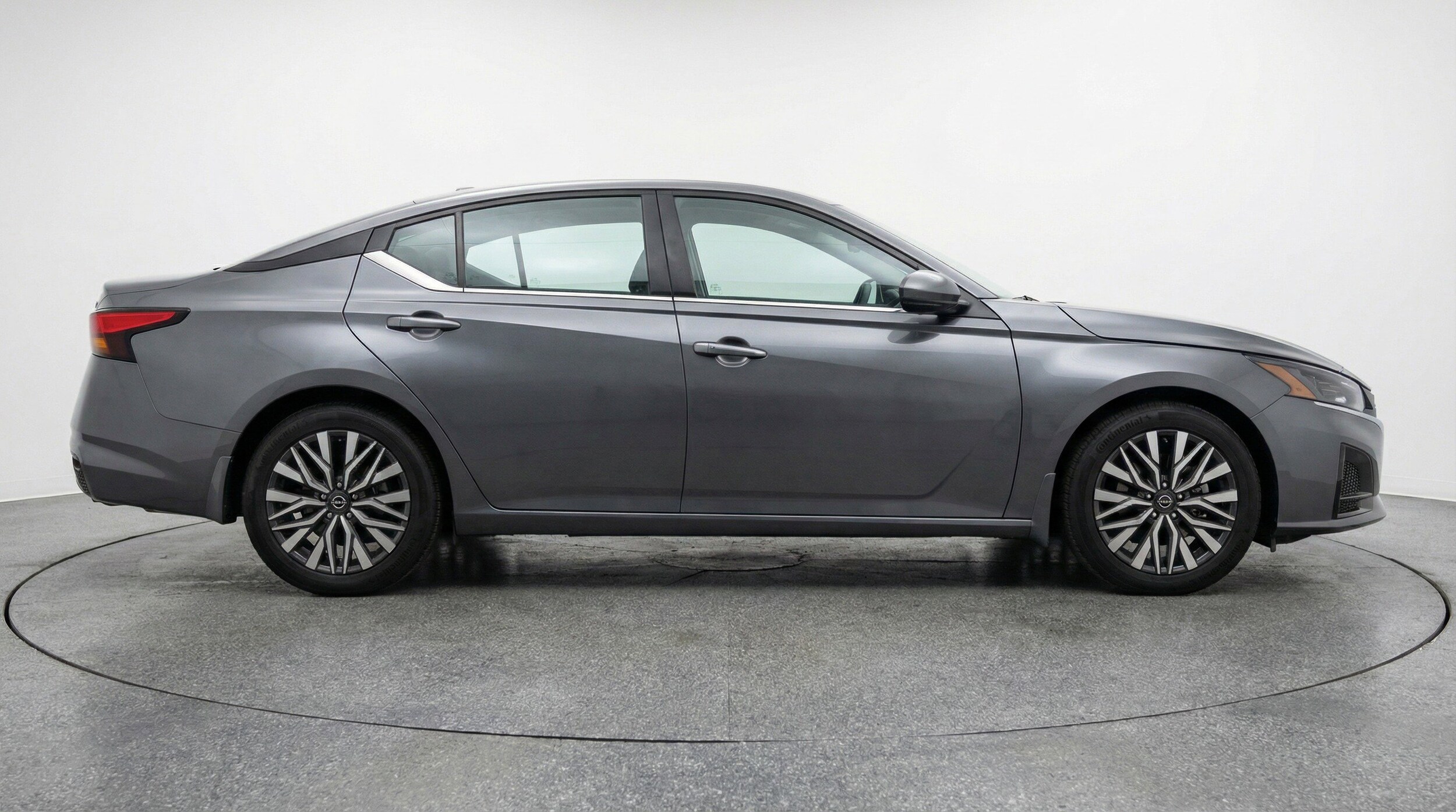 Thumbnail: 2025 Nissan Altima - 11