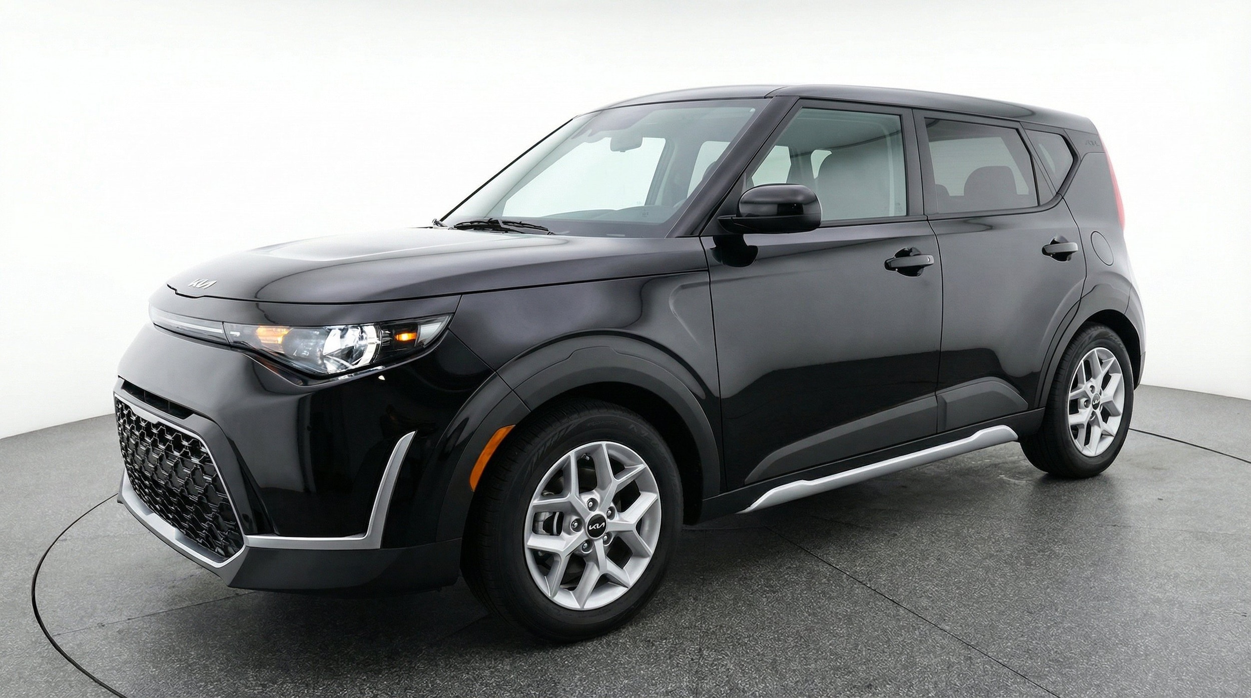 Thumbnail: 2025 Kia Soul - 3