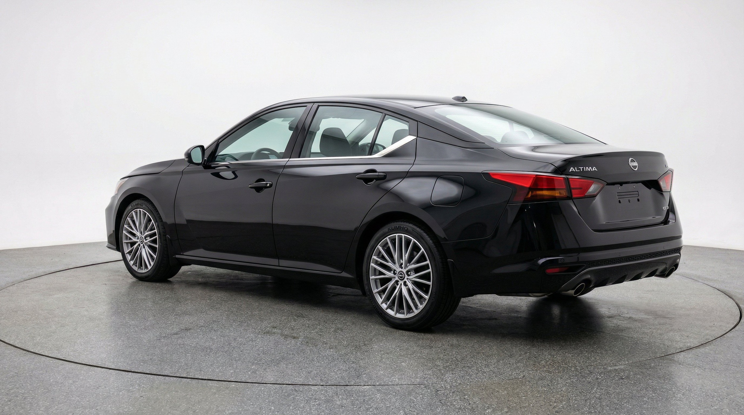 Thumbnail: 2025 Nissan Altima - 6