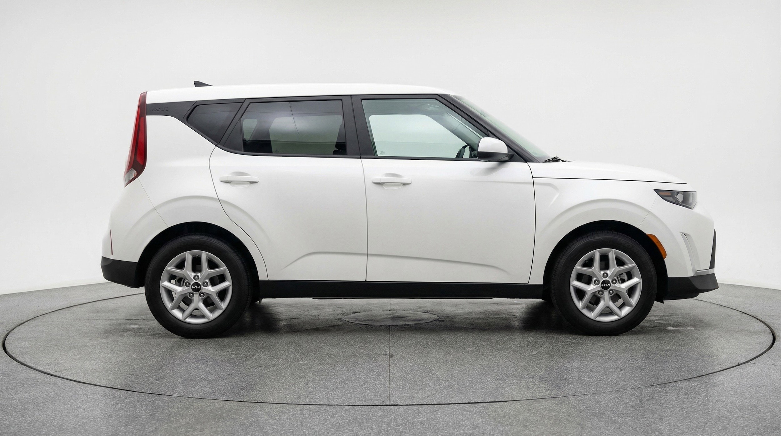 Thumbnail: 2025 Kia Soul - 11