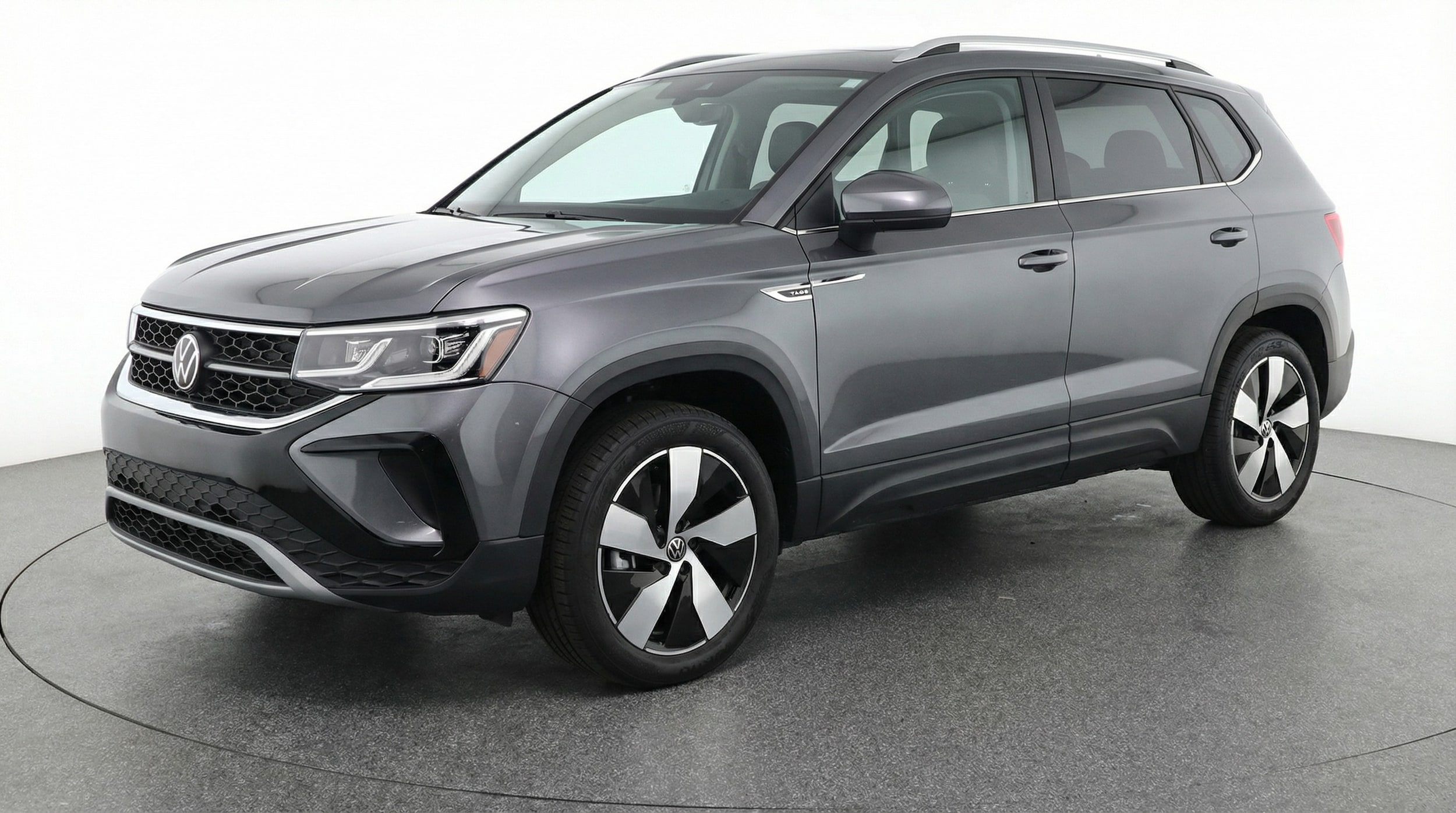 Thumbnail: 2025 Volkswagen Taos - 3