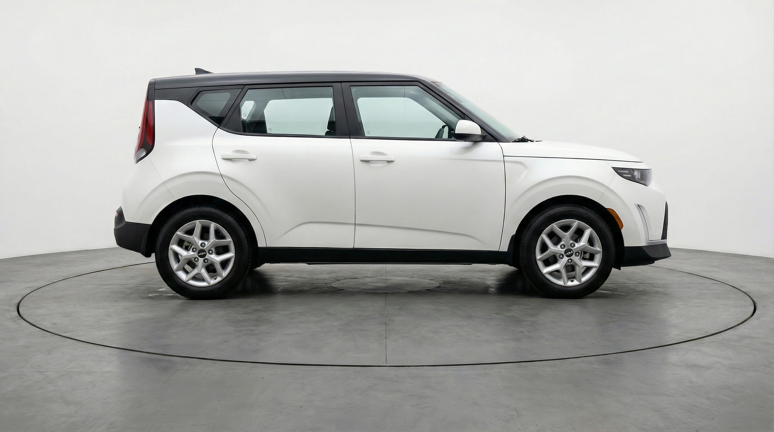 Thumbnail: 2025 Kia Soul - 8