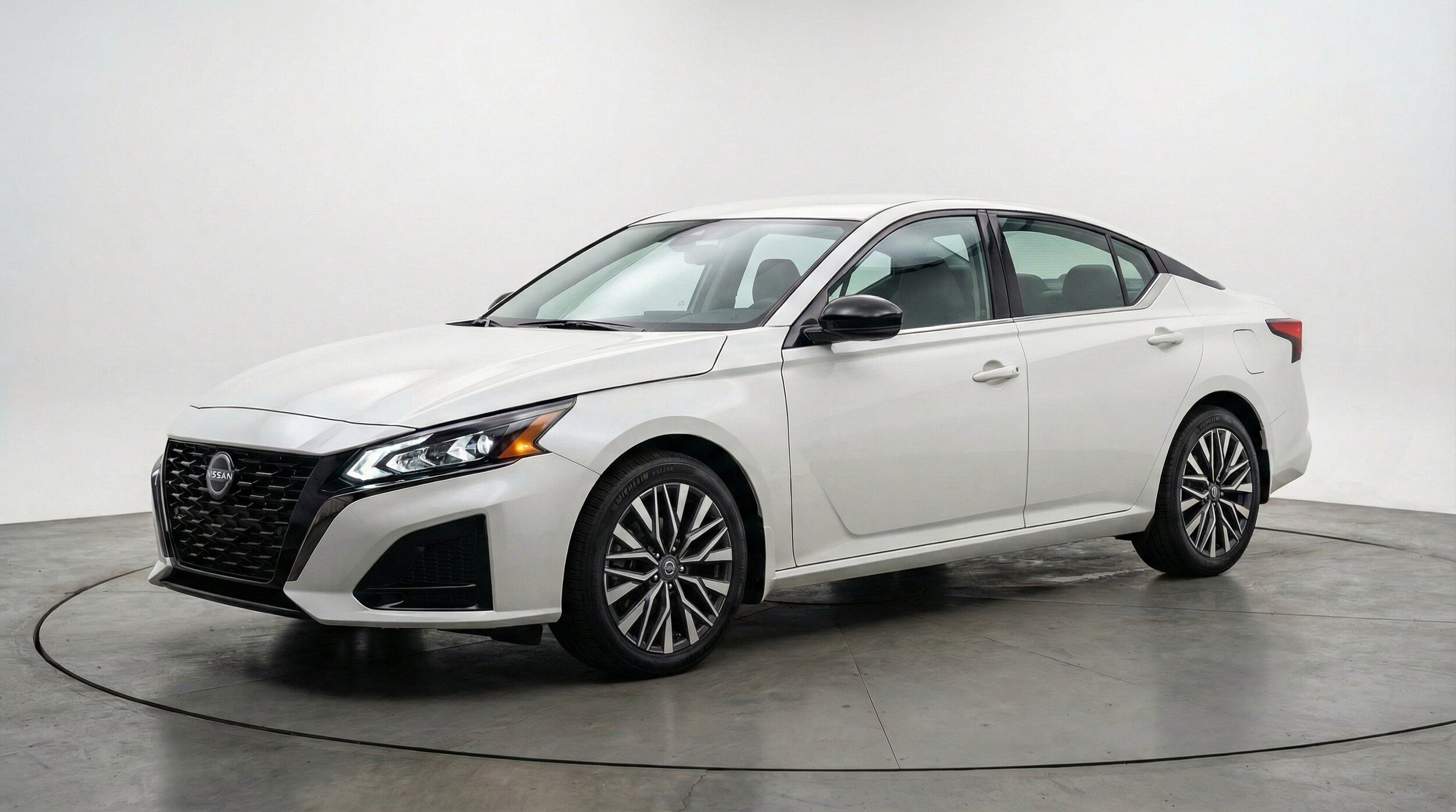 Thumbnail: 2026 Nissan Altima - 3