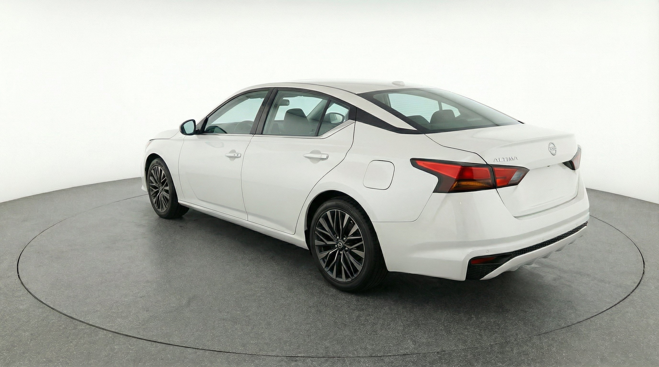 Thumbnail: 2025 Nissan Altima - 6
