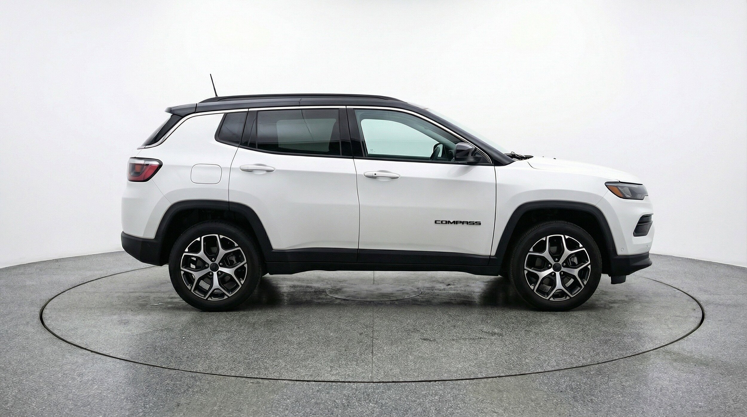 Thumbnail: 2025 Jeep Compass - 11