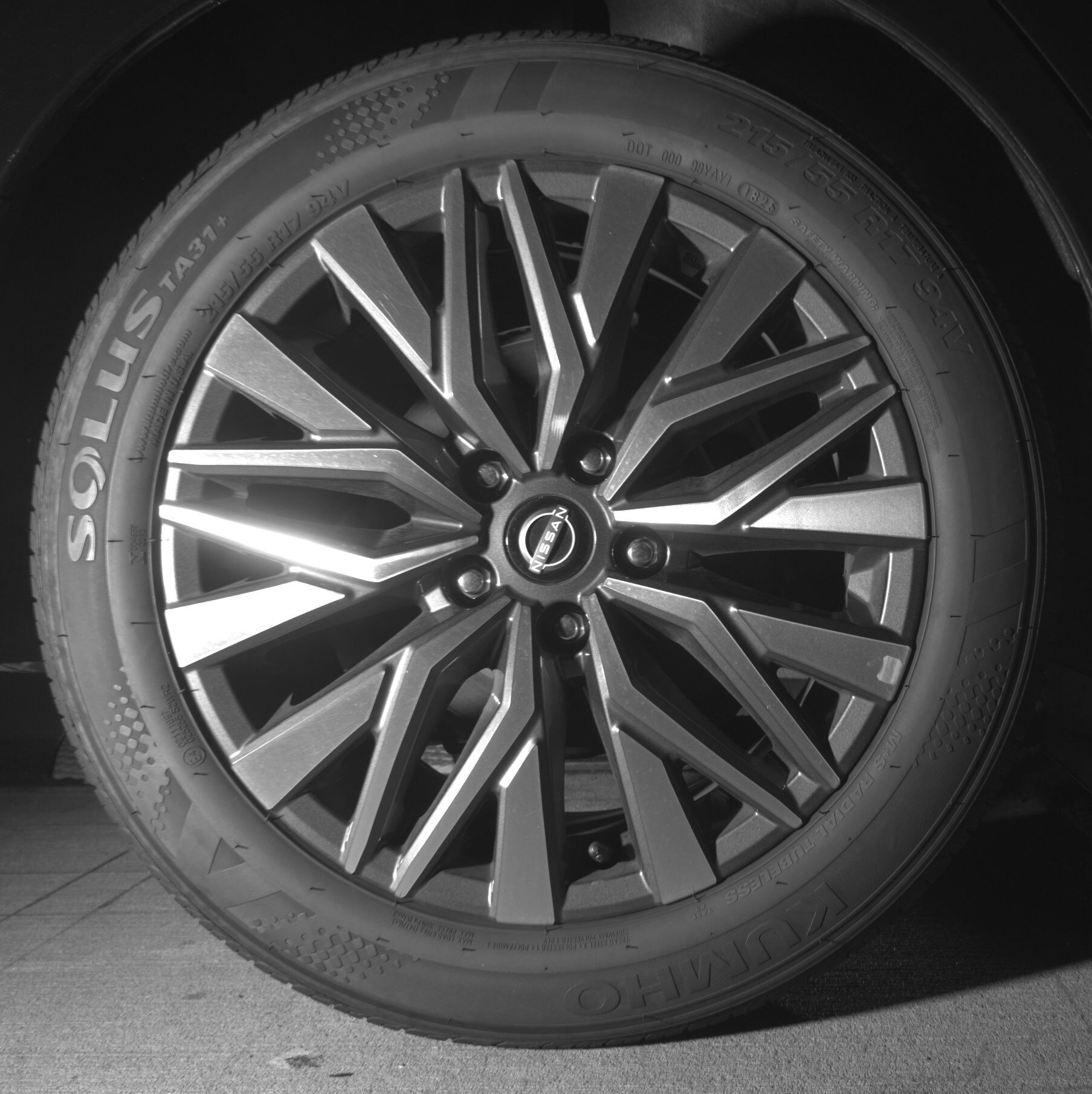 Thumbnail: 2025 Nissan Altima - 12