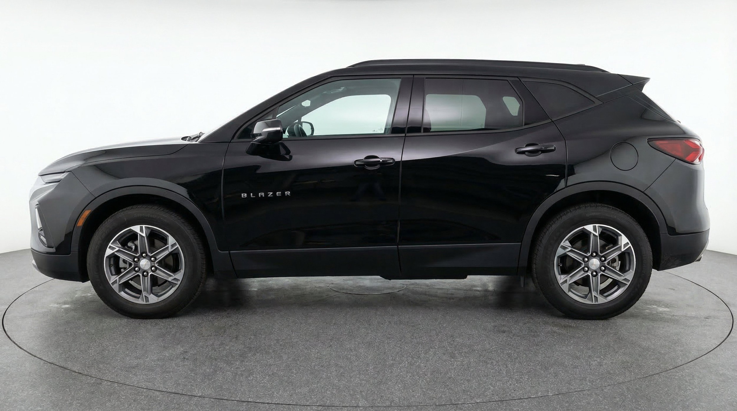 Thumbnail: 2025 Chevrolet Blazer - 5