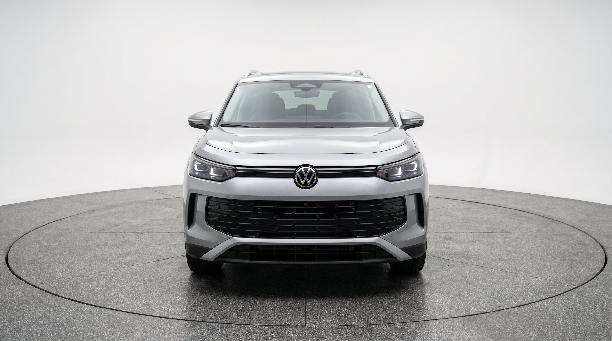 Thumbnail: 2026 Volkswagen Tiguan - 2