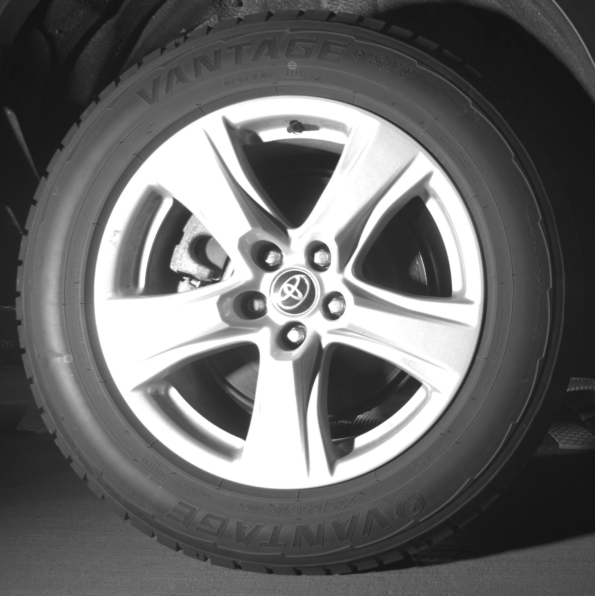 Thumbnail: 2025 Toyota Highlander - 12