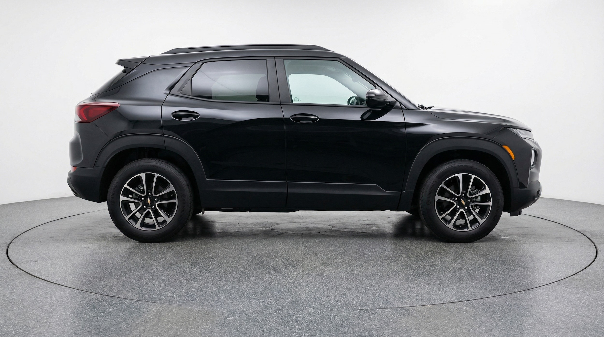 Thumbnail: 2025 Chevrolet TrailBlazer - 8