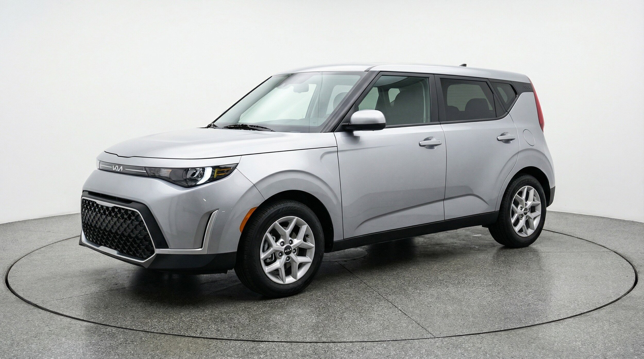 Thumbnail: 2025 Kia Soul - 3
