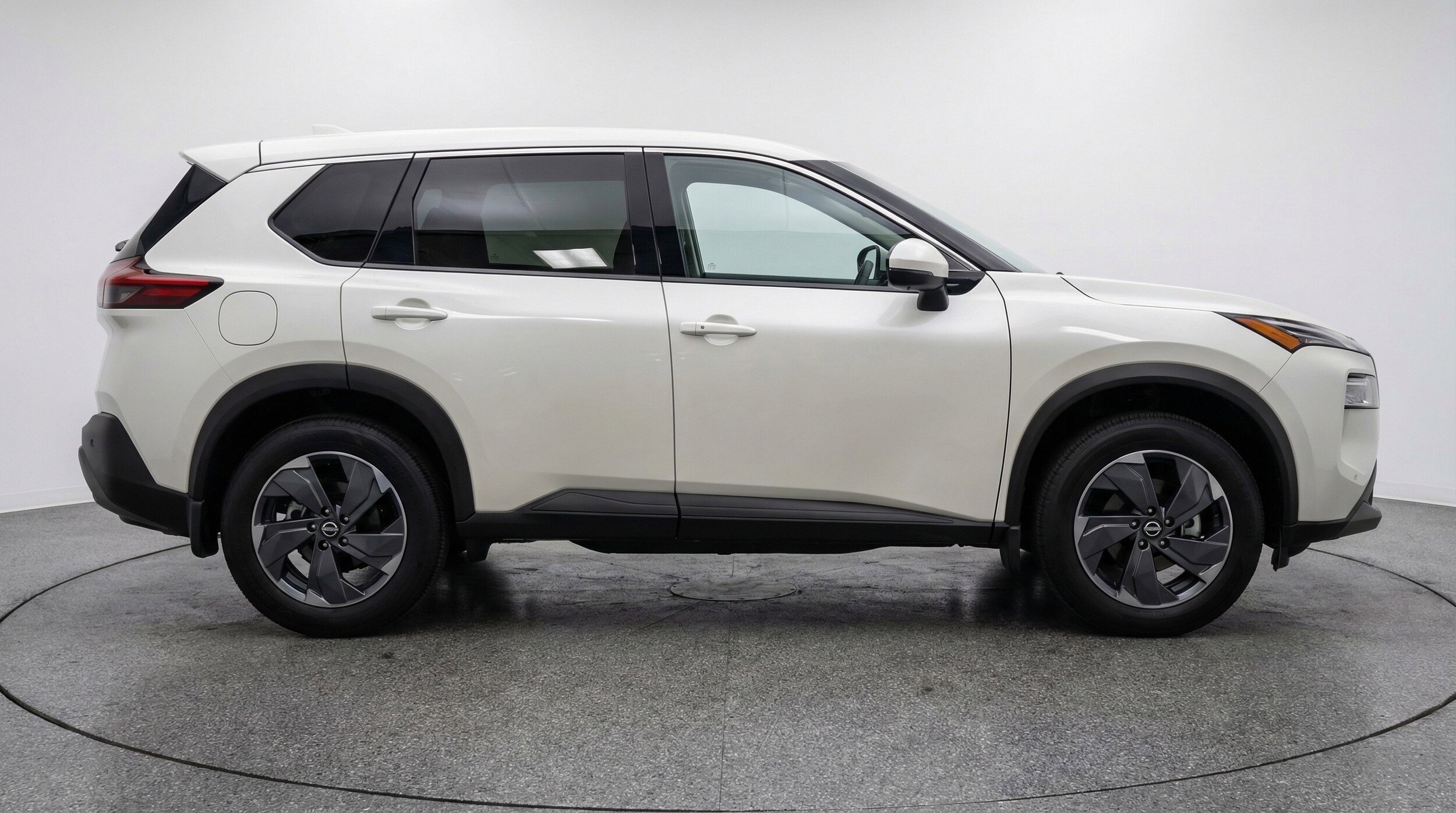 Thumbnail: 2025 Nissan Rogue - 11