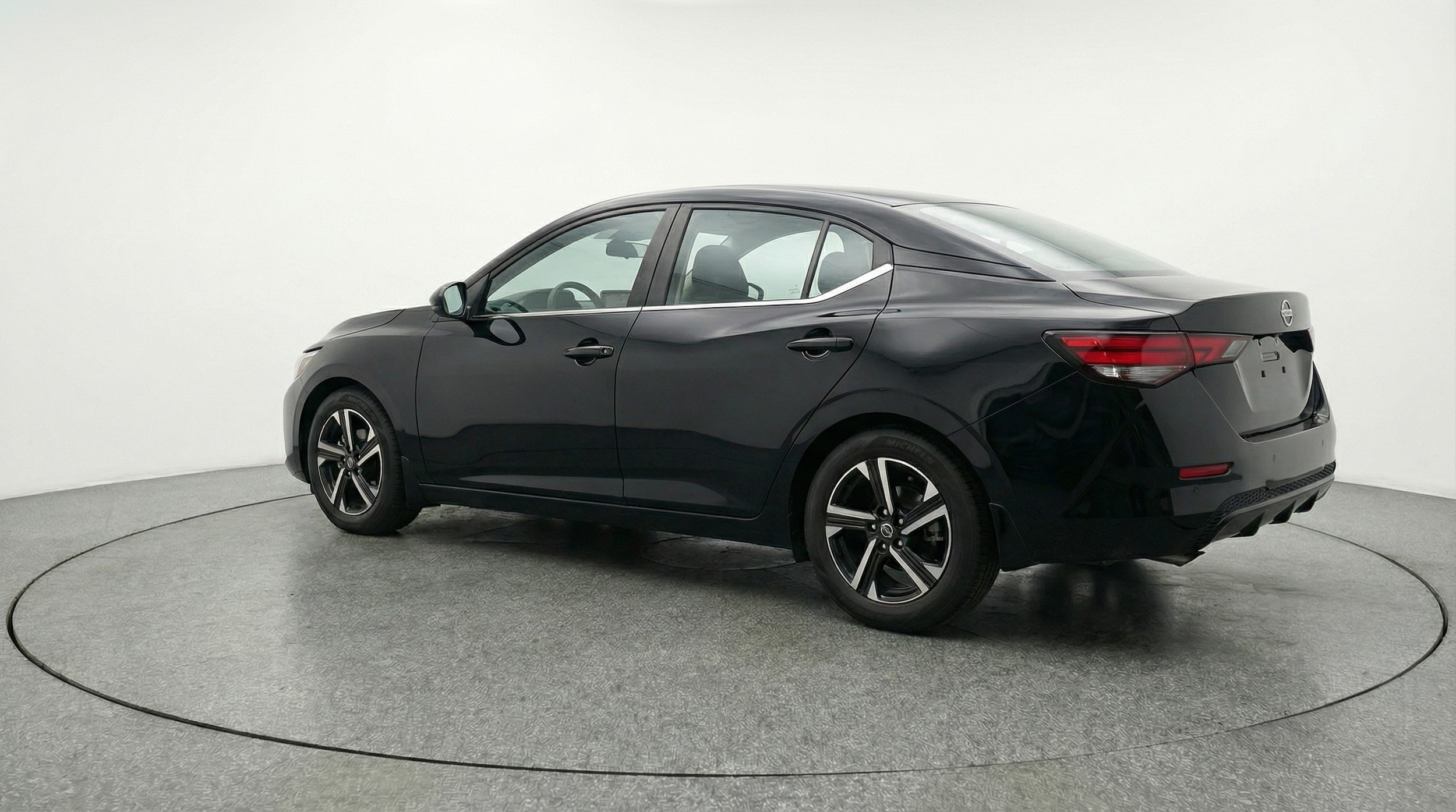 Thumbnail: 2025 Nissan Sentra - 5