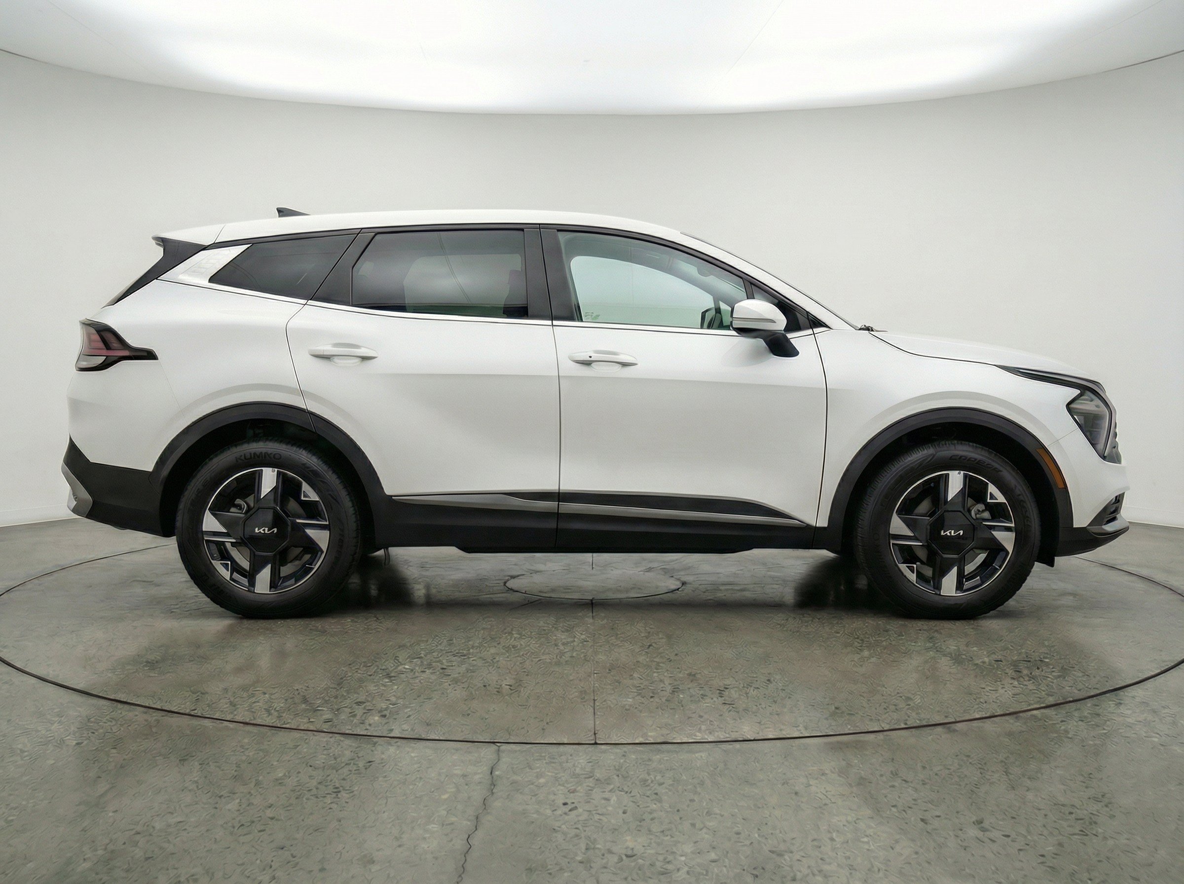 Thumbnail: 2026 Kia Sportage - 11