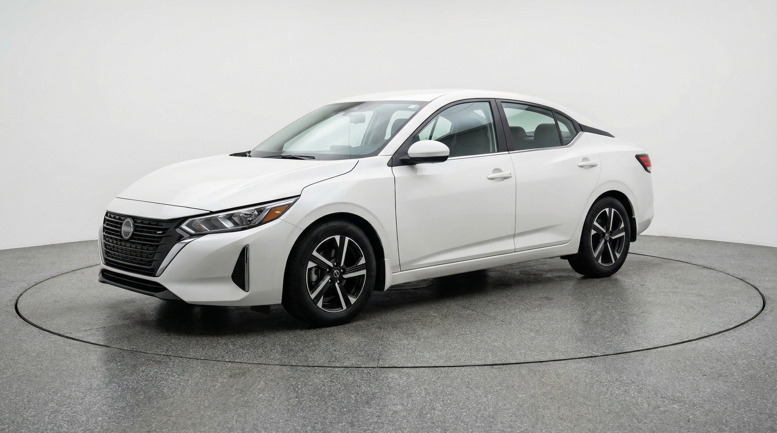 Thumbnail: 2025 Nissan Sentra - 3