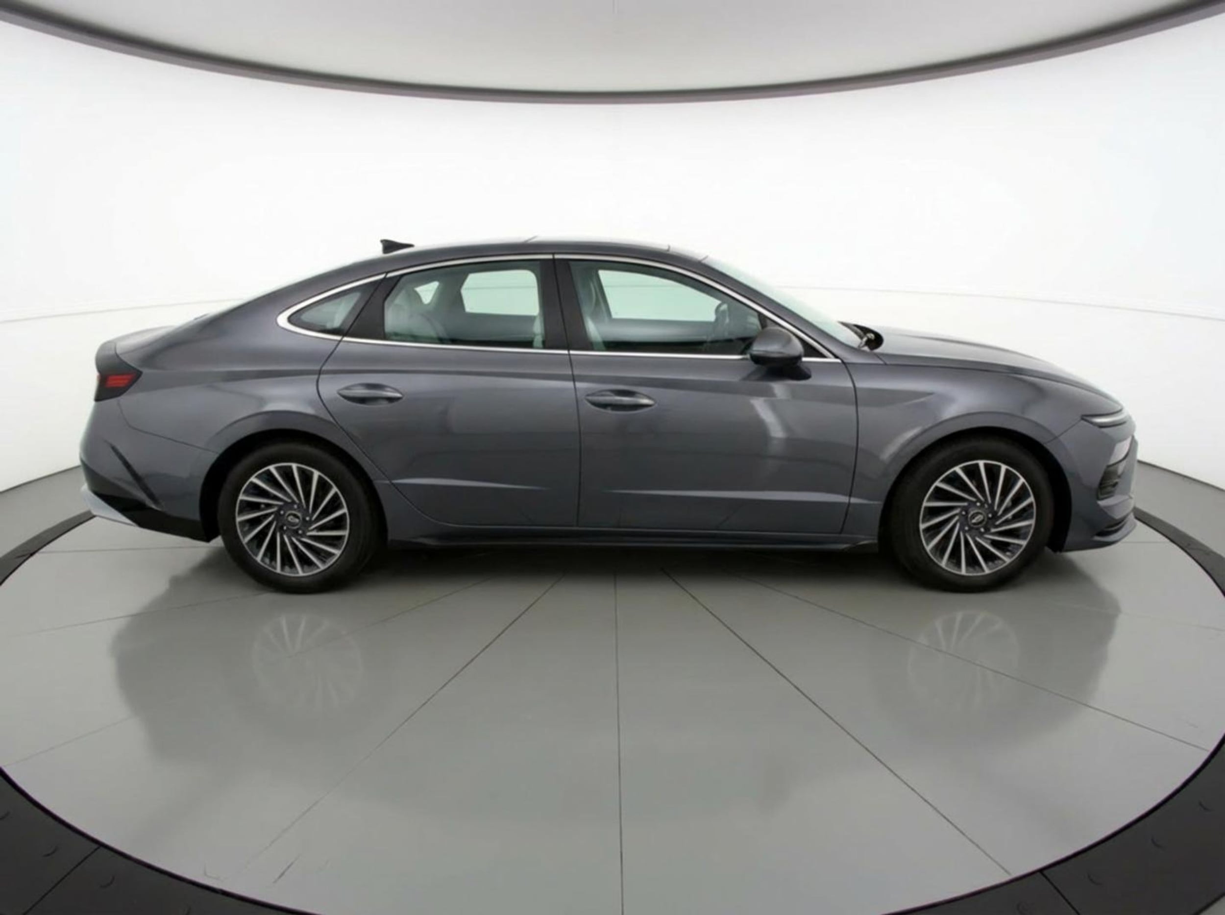 Thumbnail: 2025 Hyundai Sonata - 8